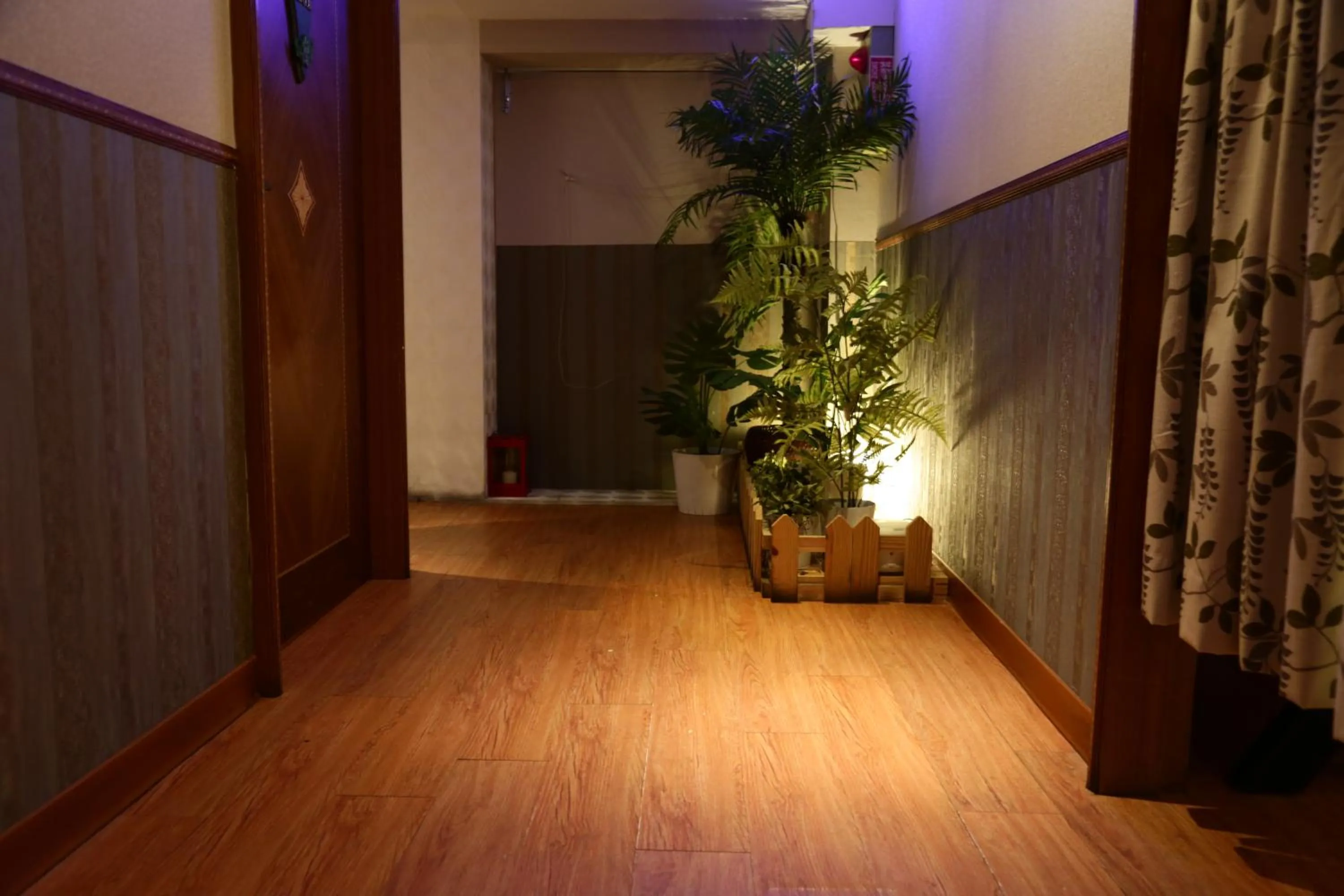 Decorative detail in Wonderful Hall Hotel