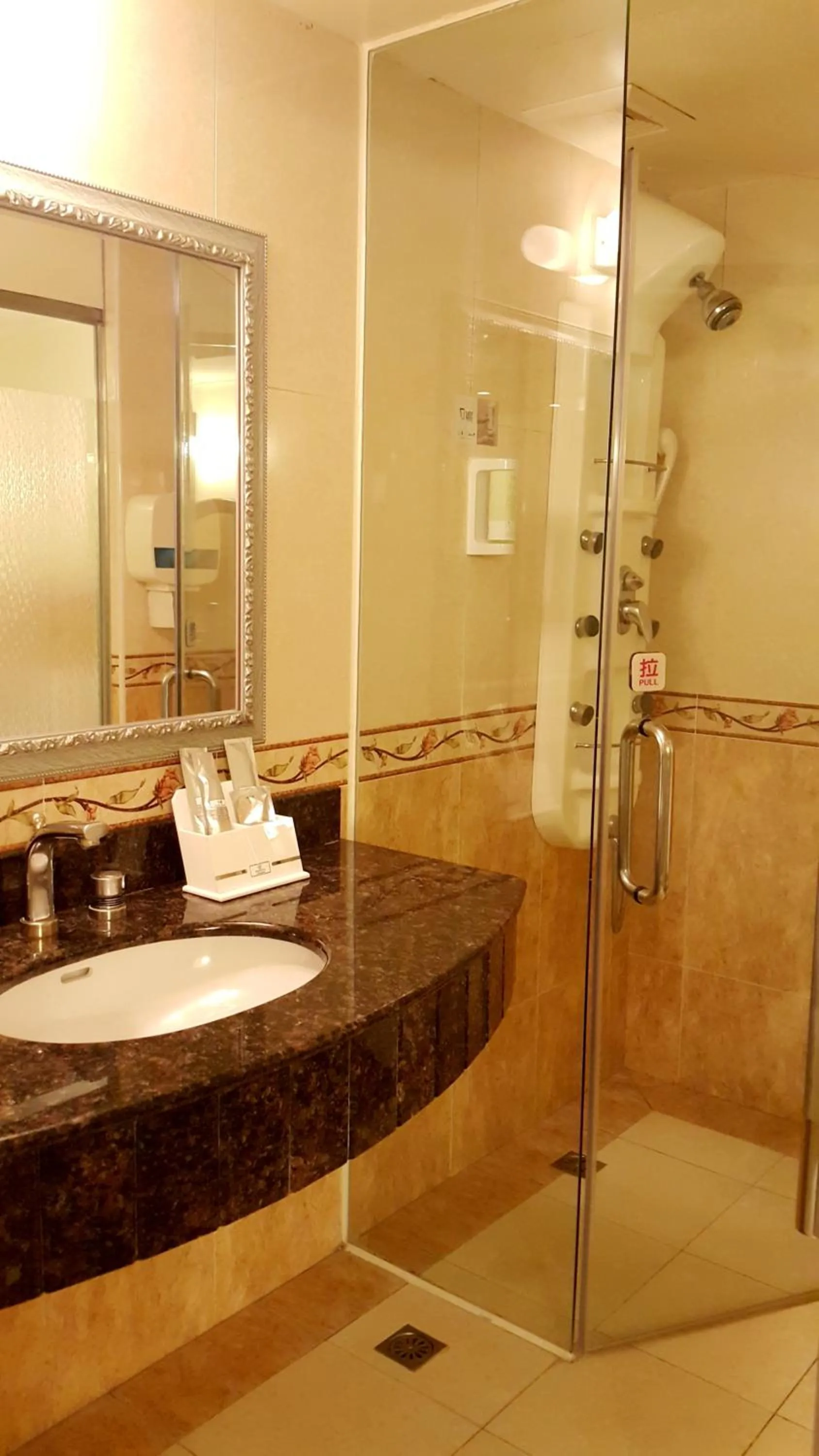 Bathroom in Wonderful Hall Hotel