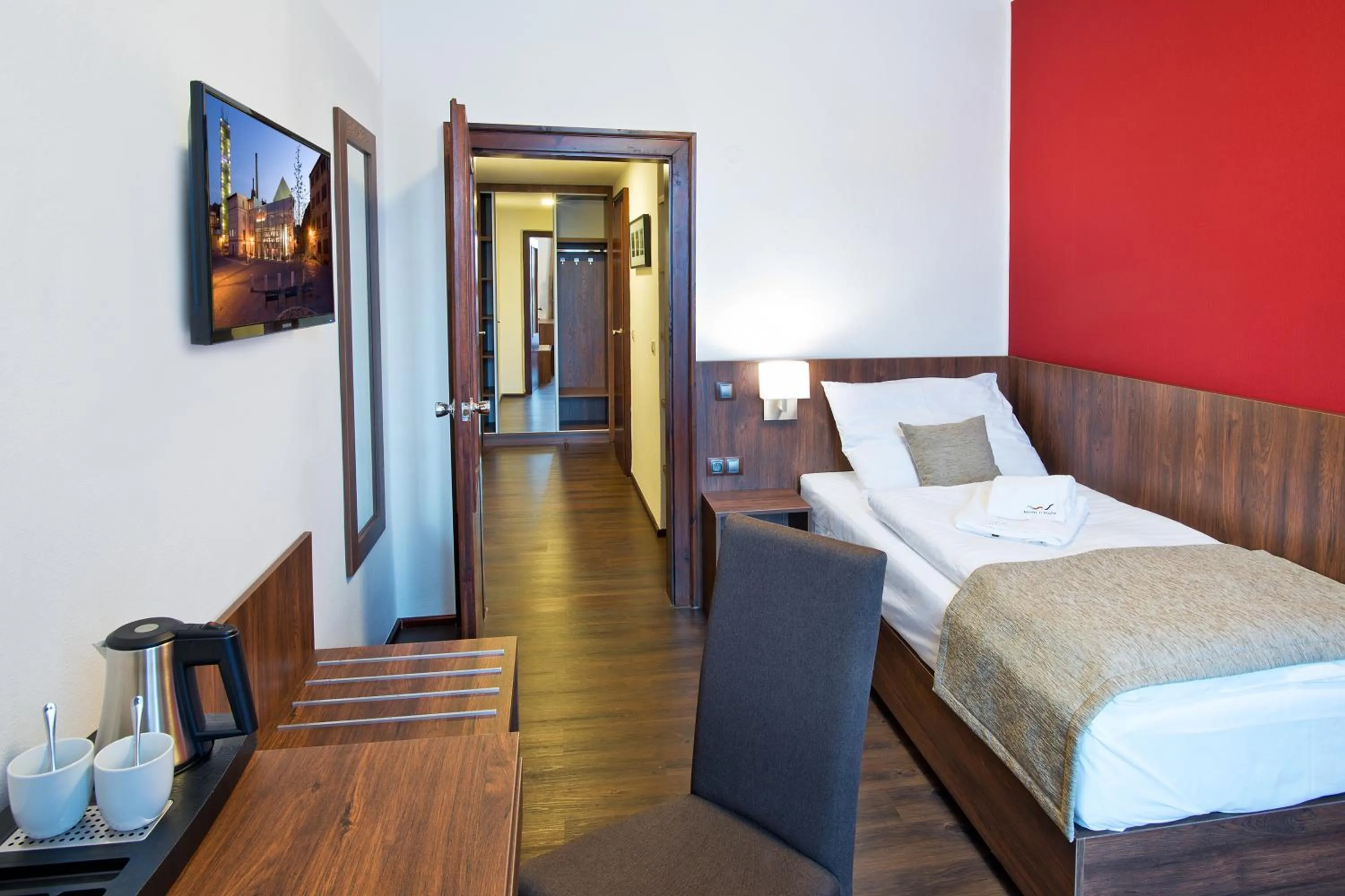 Bedroom, Bed in Hotel U Hada Žatec