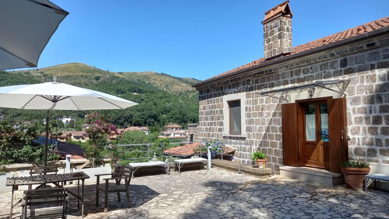 Property building in B&B Al Dosello