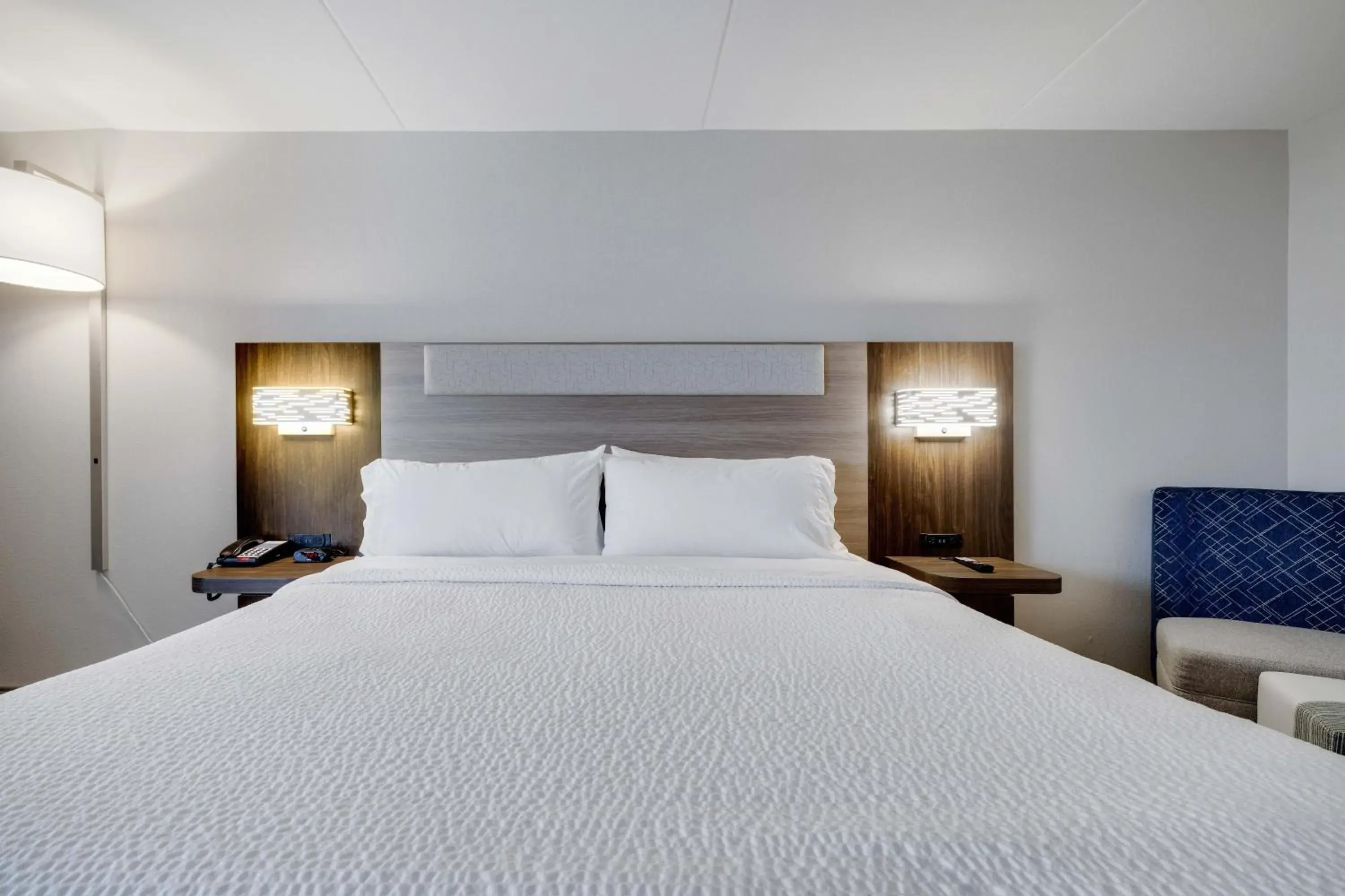 Standard Queen Room in Holiday Inn Express Wilkes Barre East by IHG Standard Queen Room in Holiday Inn Express Wilkes Barre East by IHG