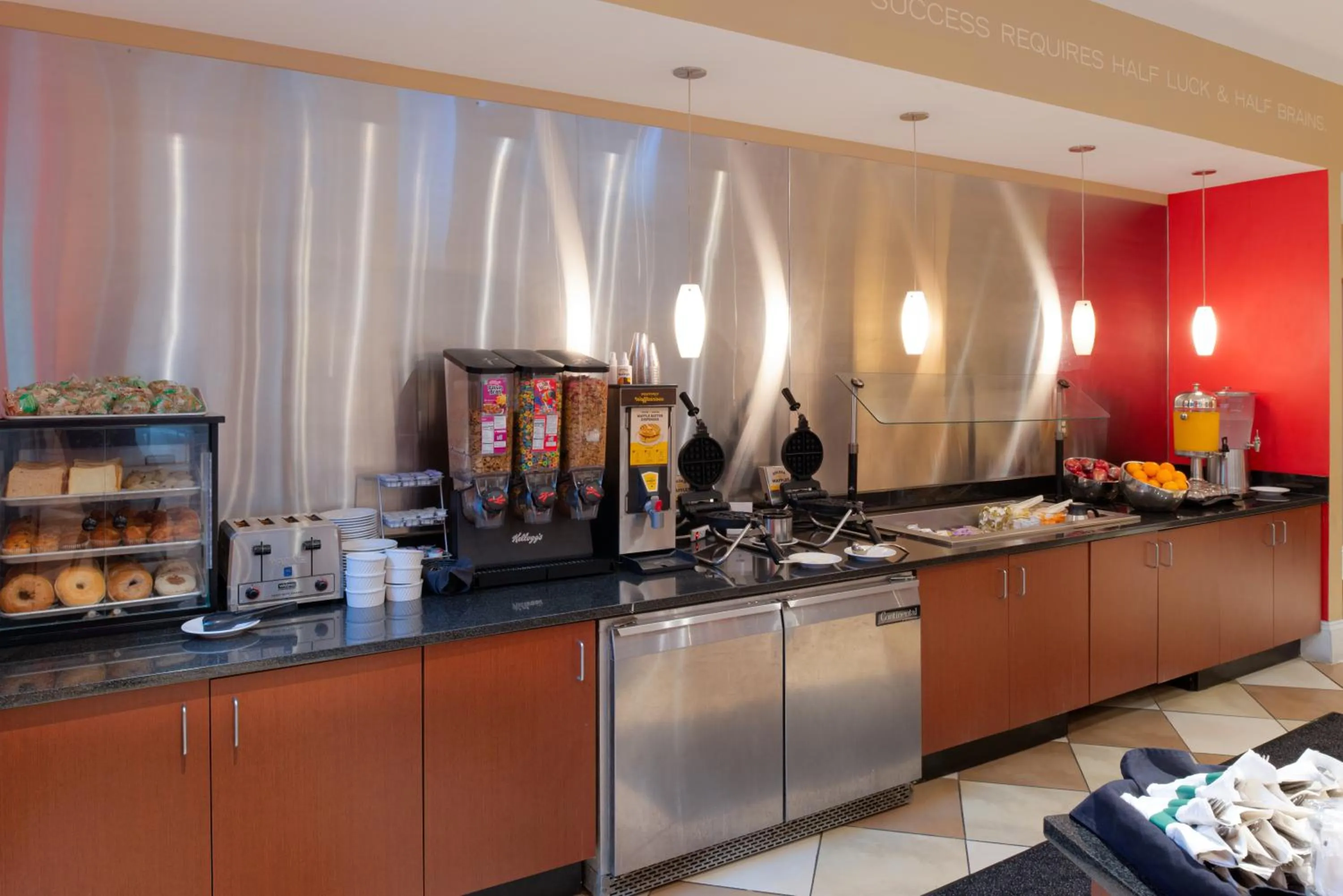 Breakfast in Holiday Inn Rock Hill by IHG