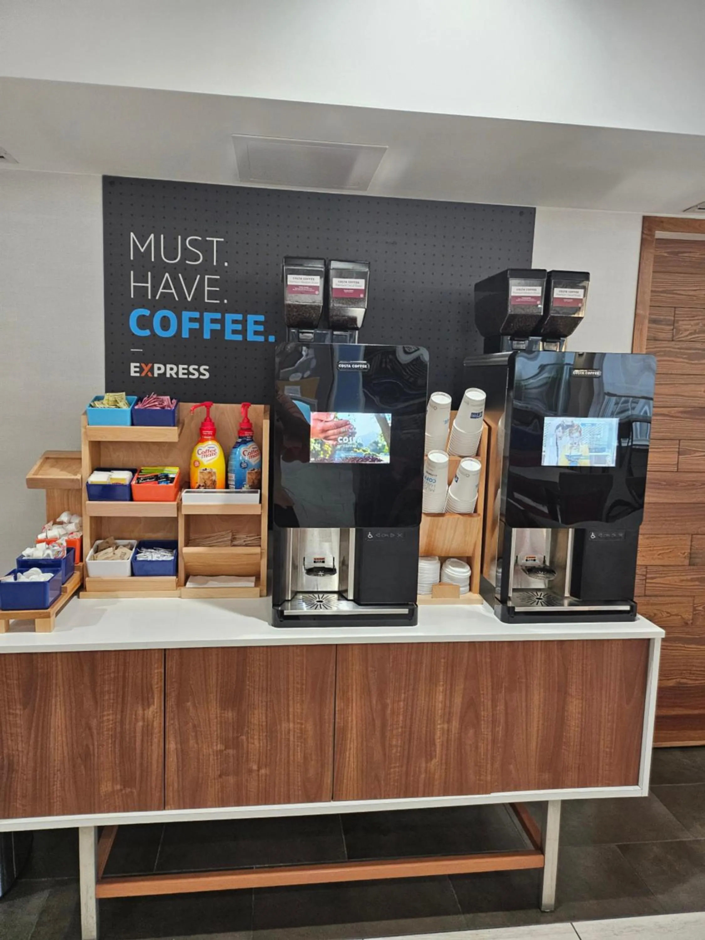 Coffee/tea facilities in Holiday Inn Express - Columbus - Dublin by IHG