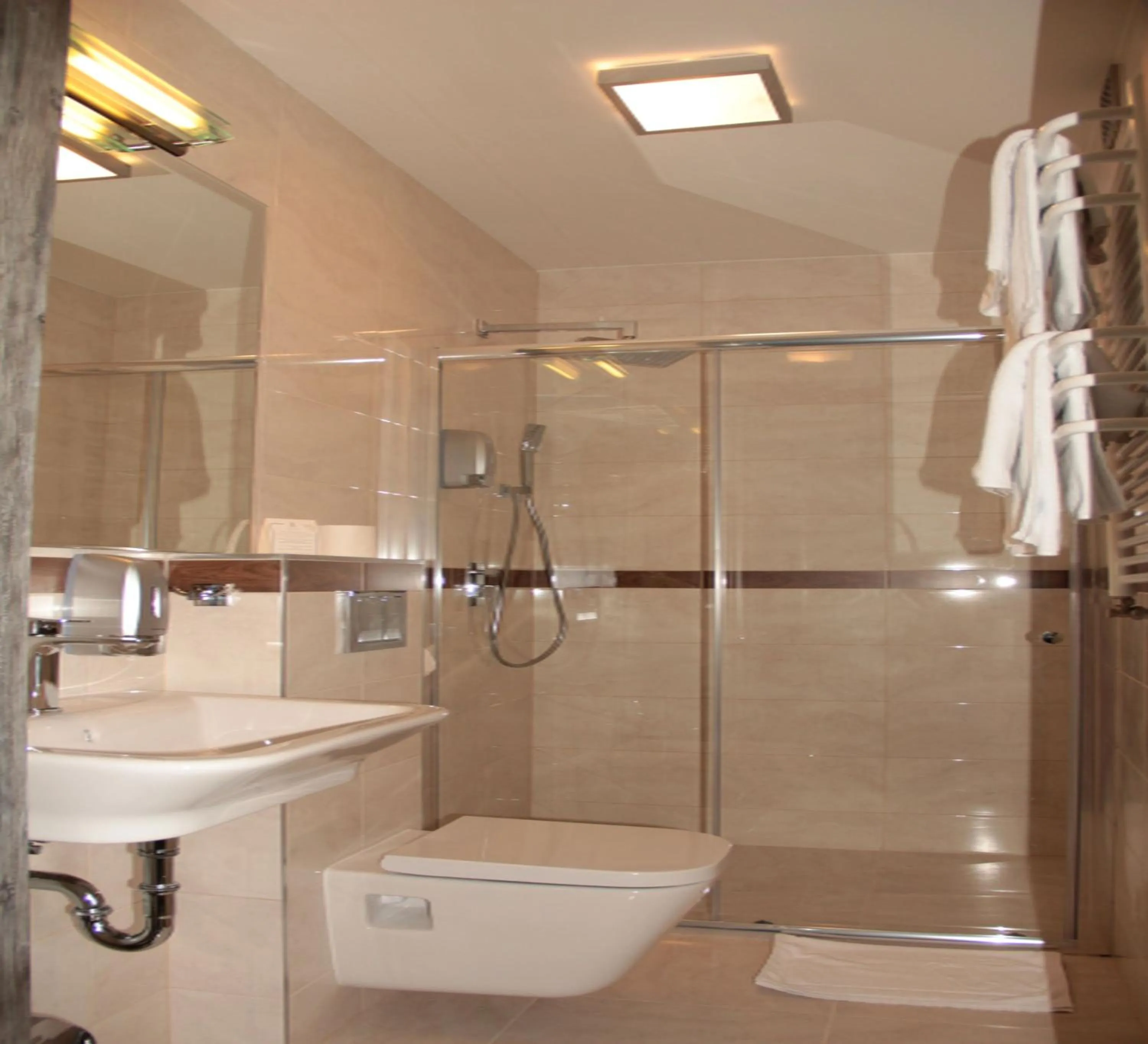 Bathroom in Hotel Giżycko