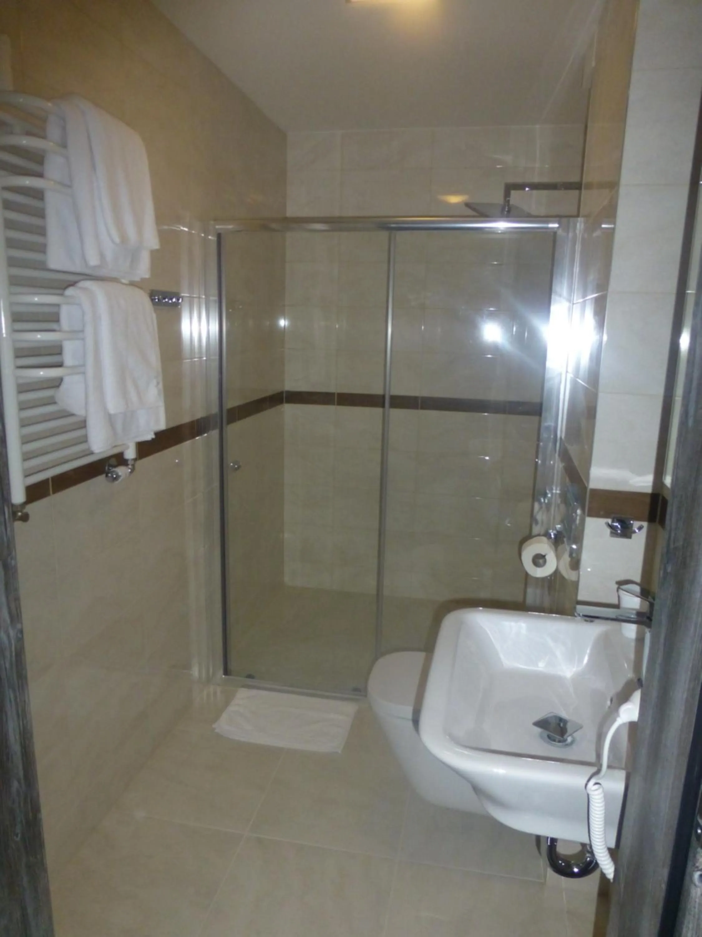 Bathroom in Hotel Giżycko