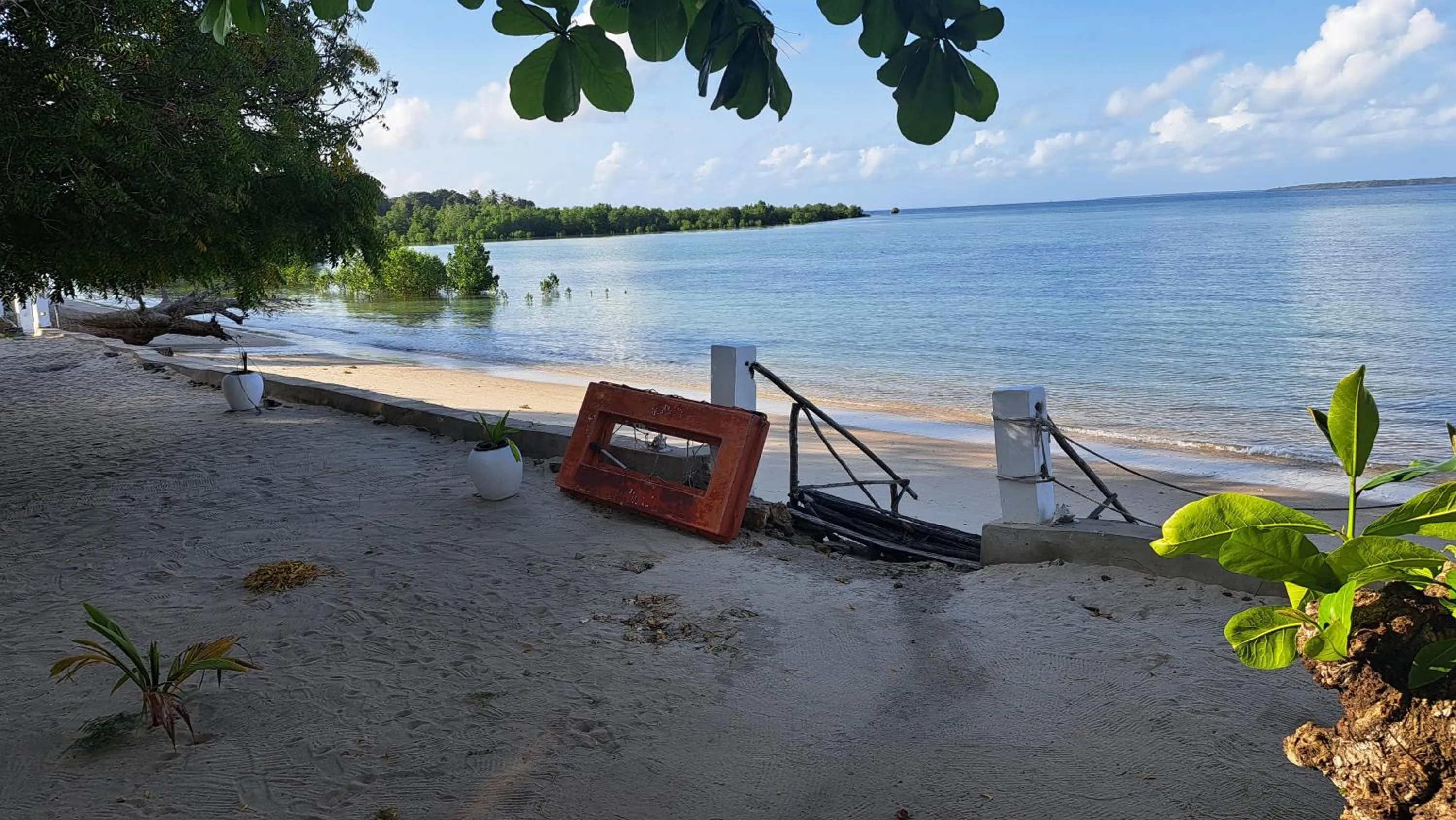 Sea view in Menai Bay Beach Bungalows