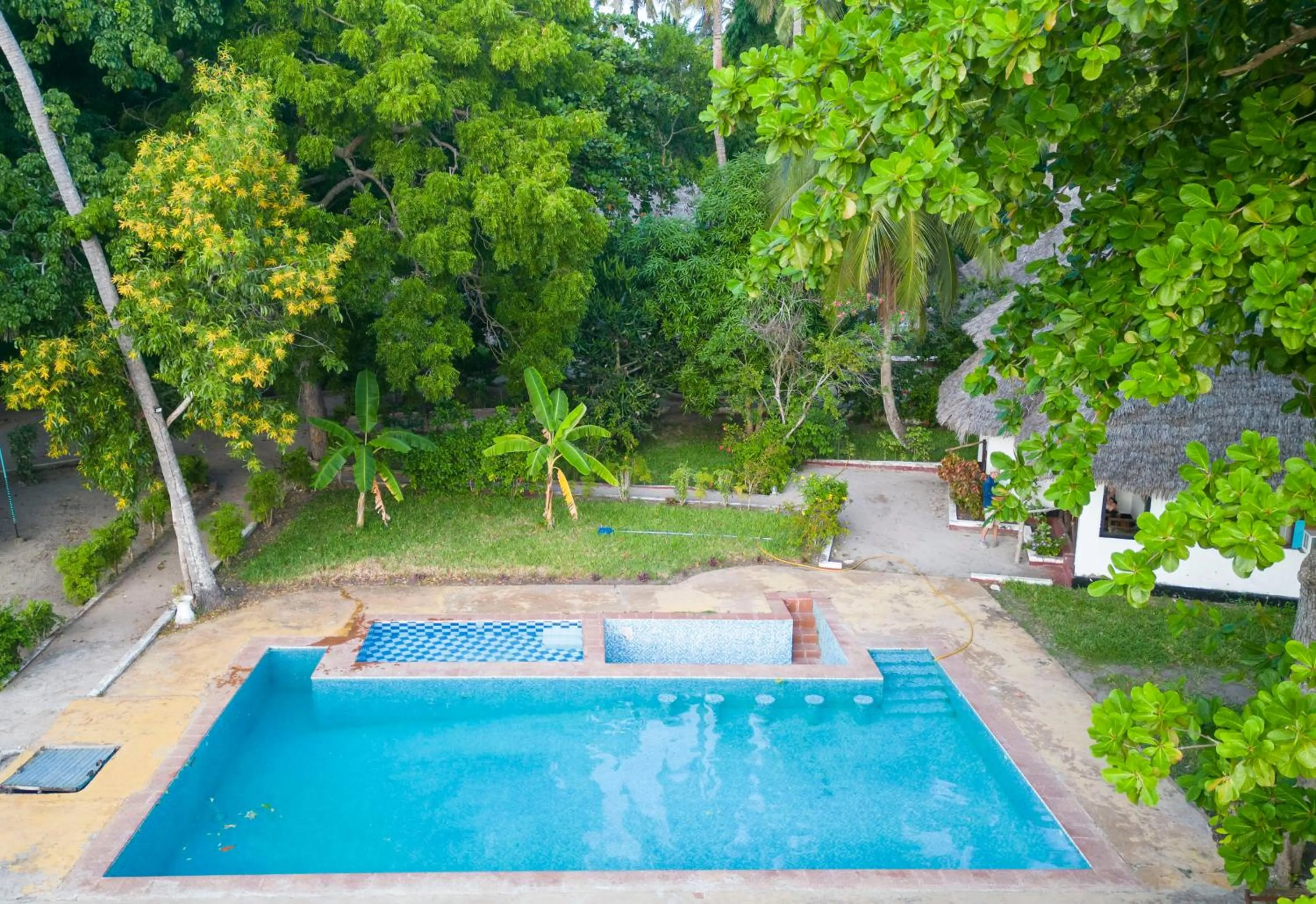 Menai Bay Beach Bungalows