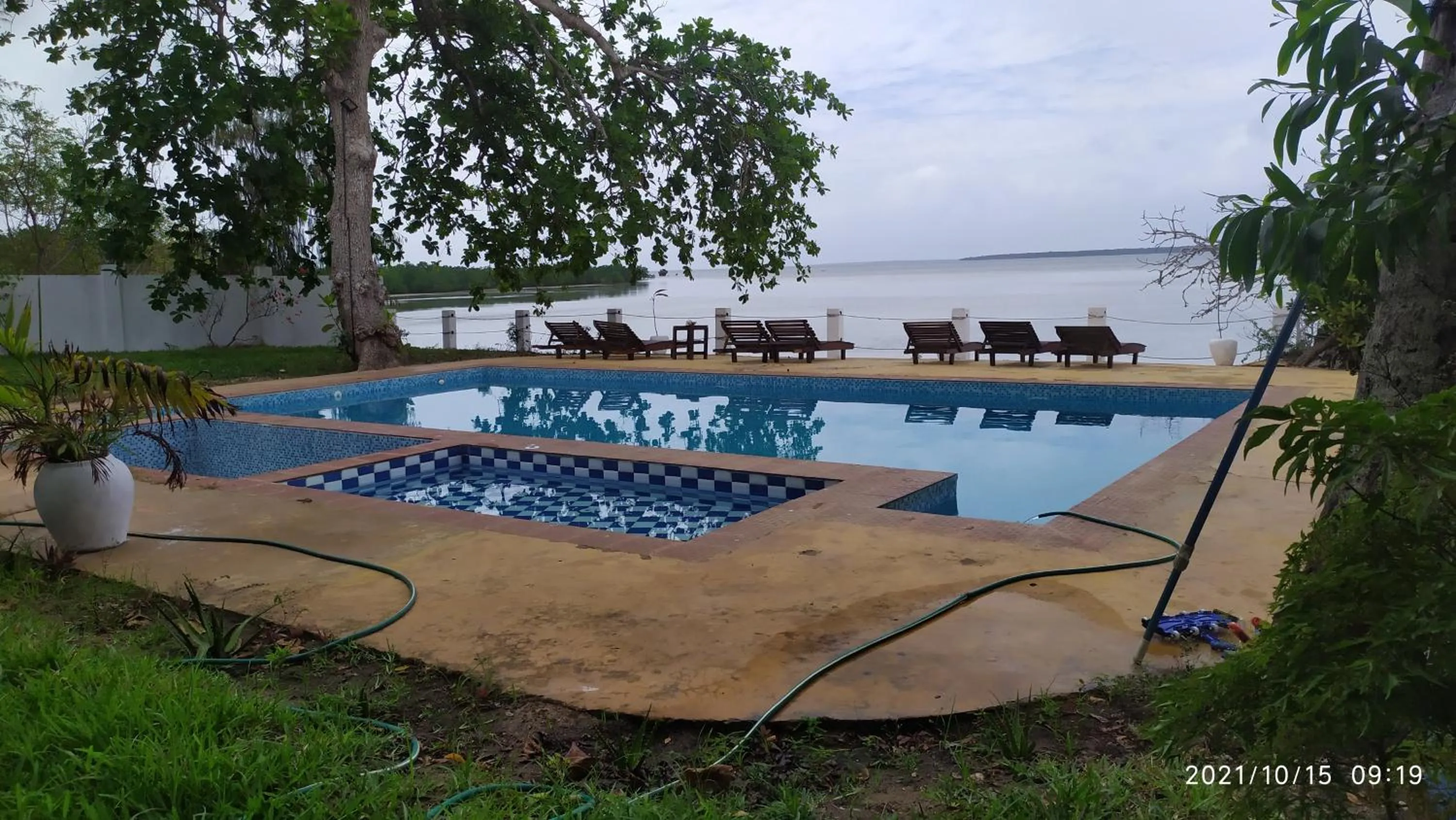 Menai Bay Beach Bungalows