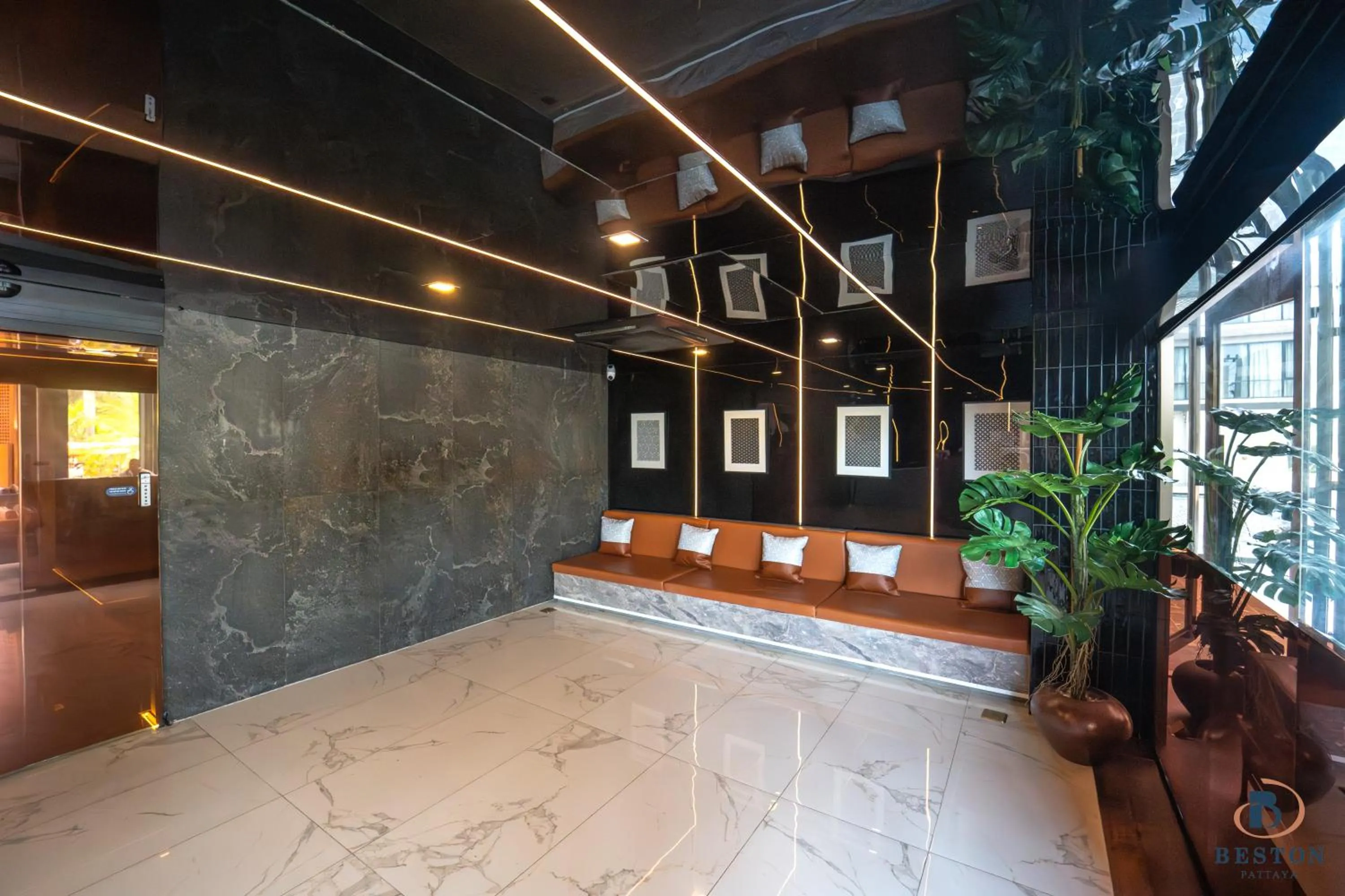 Lobby or reception in Beston Pattaya - SHA Plus Certified