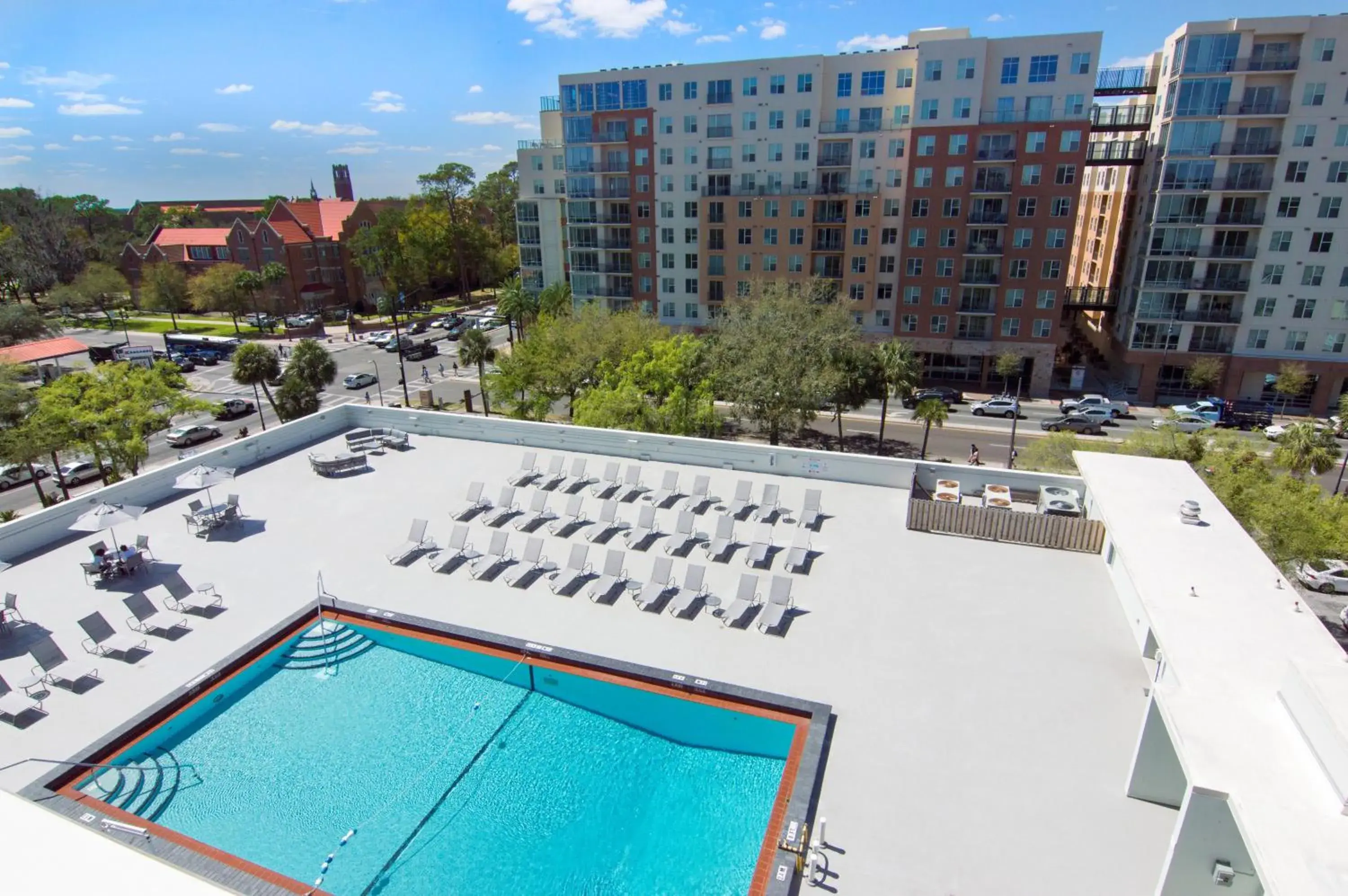 Swimming pool in Holiday Inn Gainesville-University Center by IHG Swimming pool in Holiday Inn Gainesville-University Center by IHG