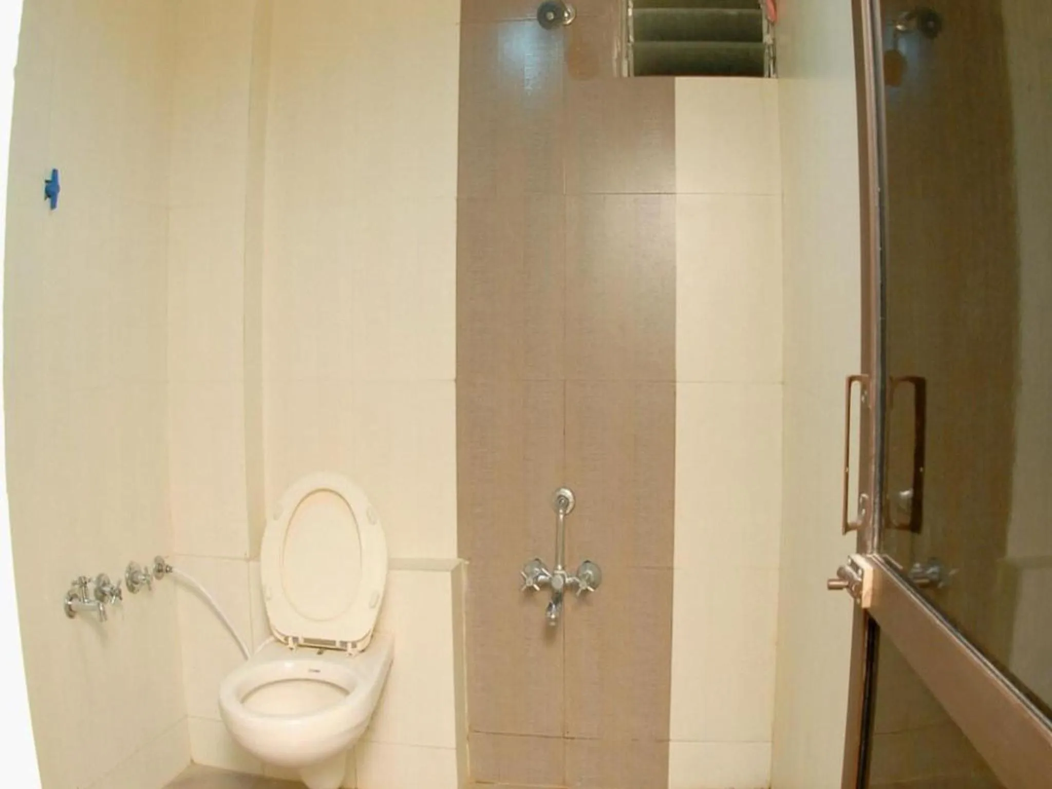 Bathroom in Hotel Rahi Inn