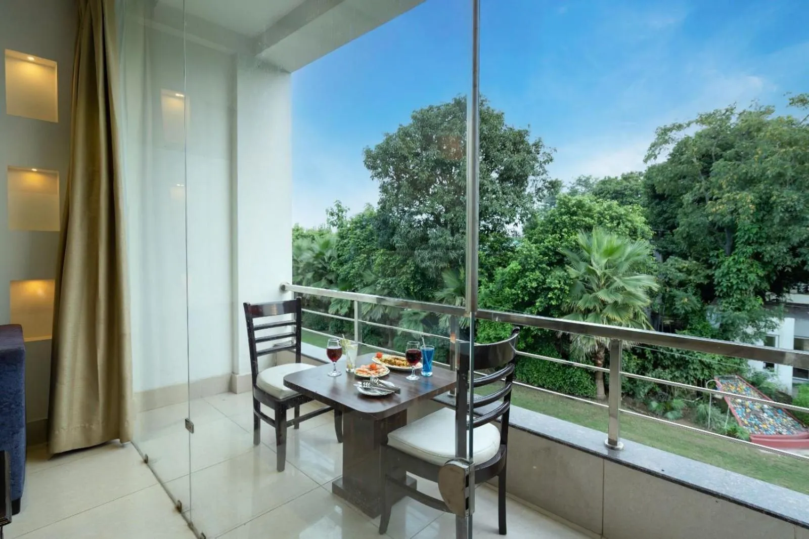 Balcony/Terrace in Winsome Resort & Spa Corbett