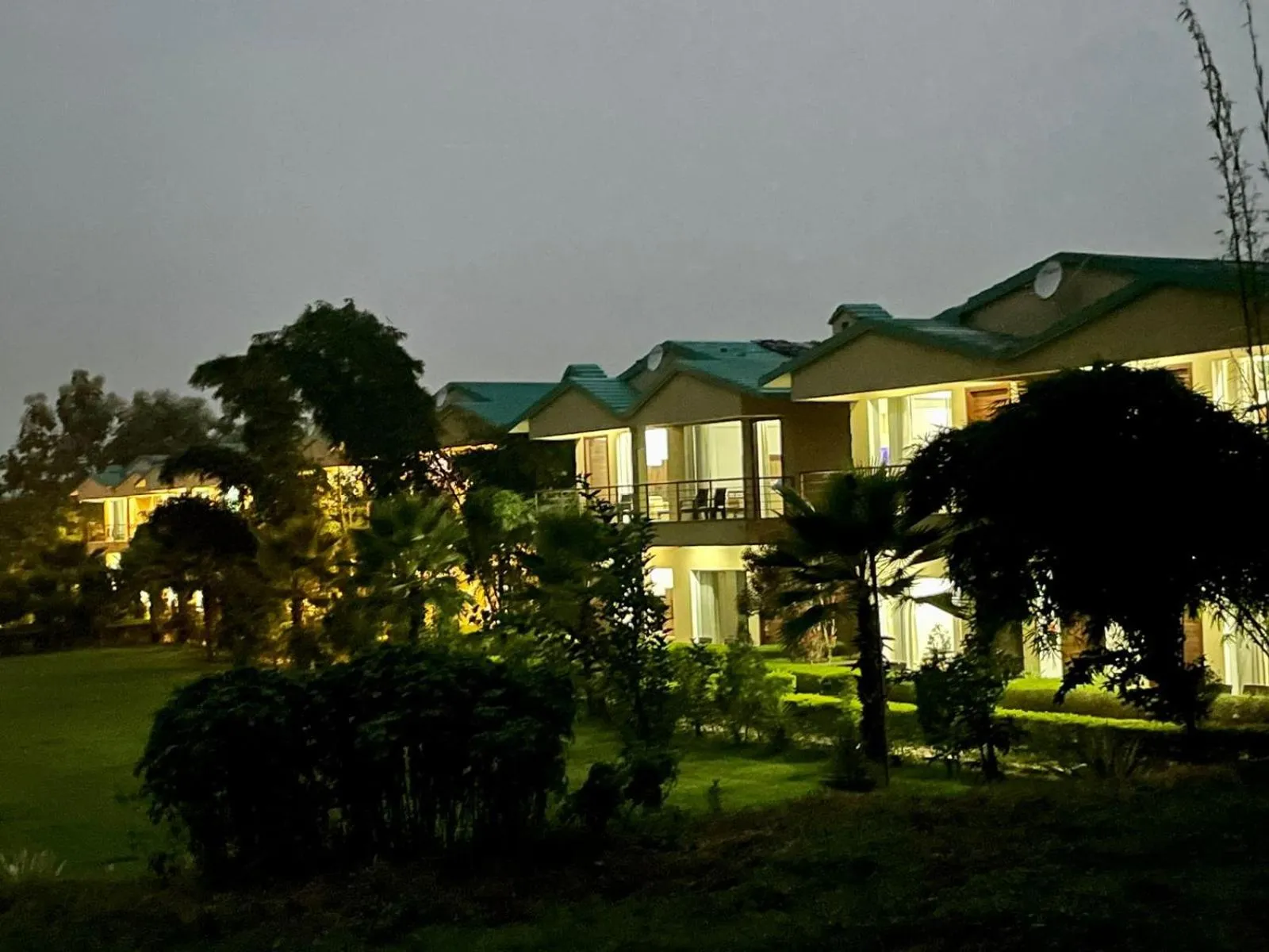 Night in Winsome Resort & Spa Corbett
