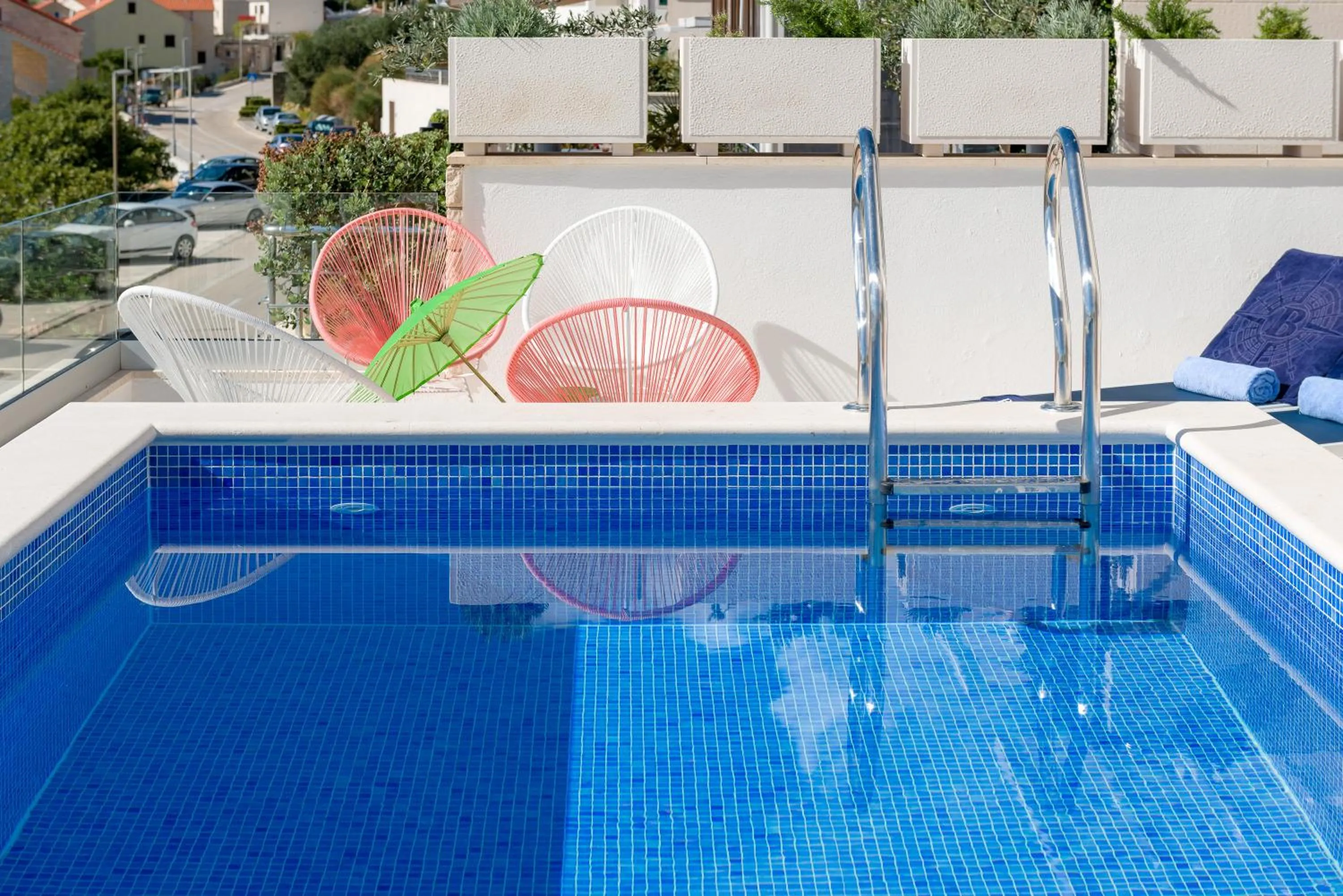 Swimming pool in Belado Residence Bol