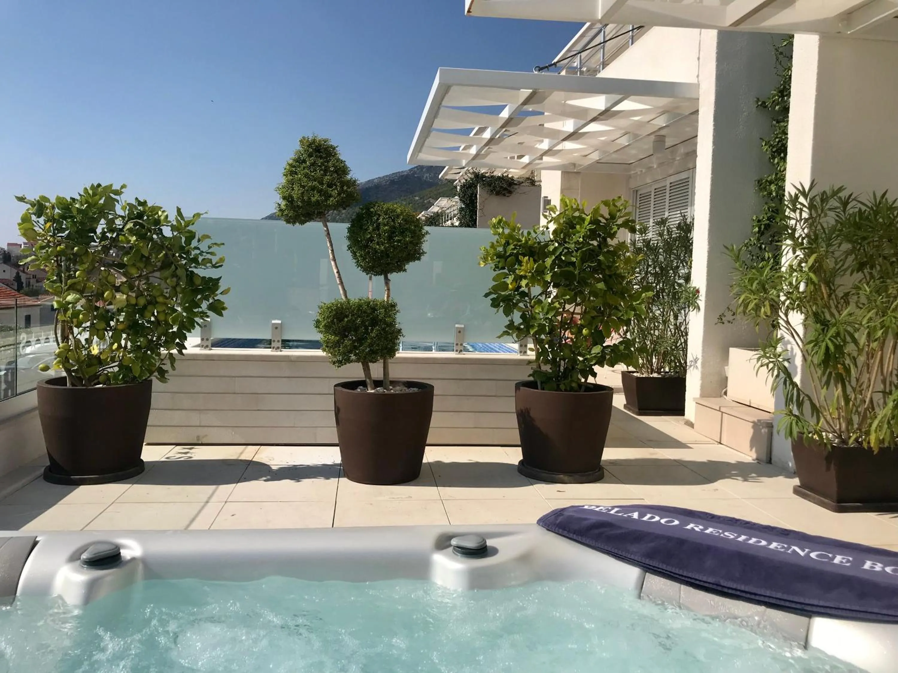 Hot Tub in Belado Residence Bol