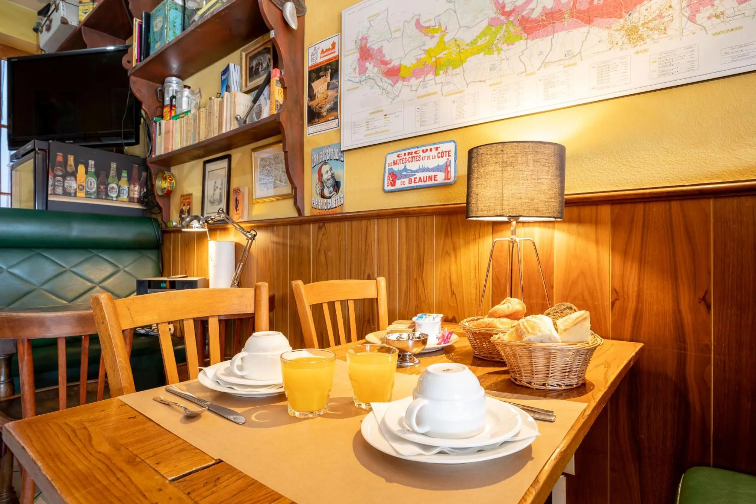 Breakfast in Hôtel Le Foch