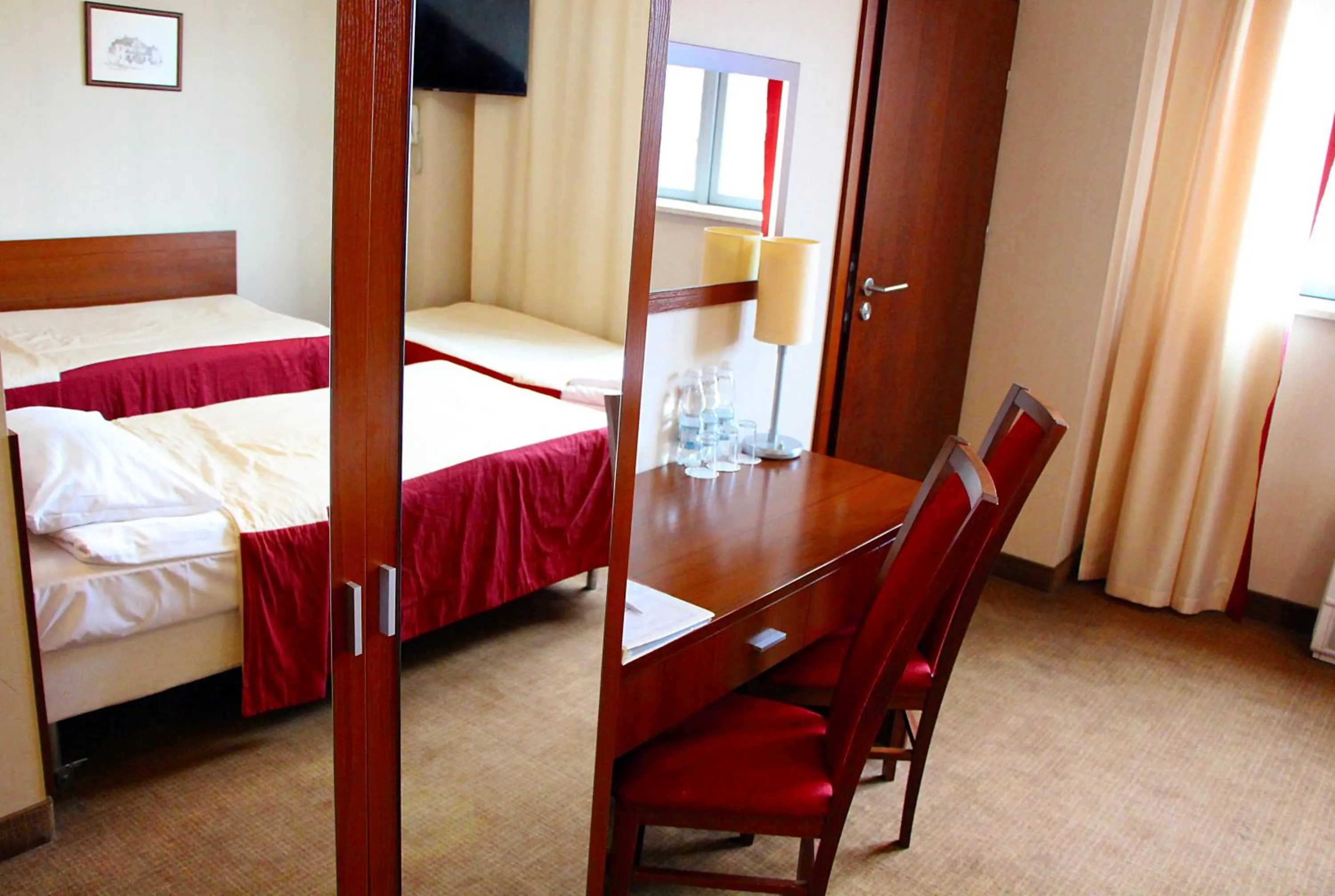 Photo of the whole room, Bed in Hotel Dal Kielce