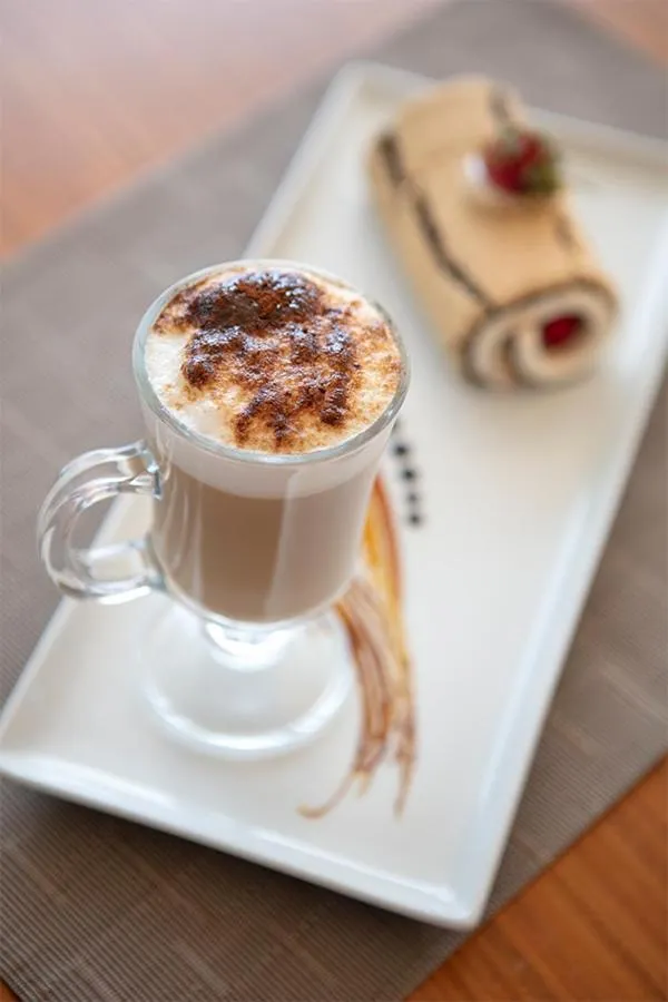 Coffee/tea facilities in Chatto Hotel