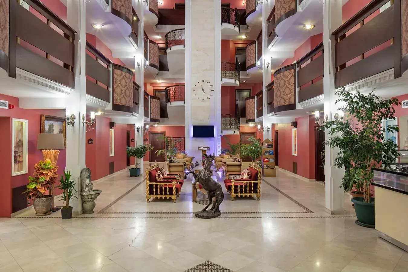 Lobby or reception in Chatto Hotel Lobby or reception in Chatto Hotel