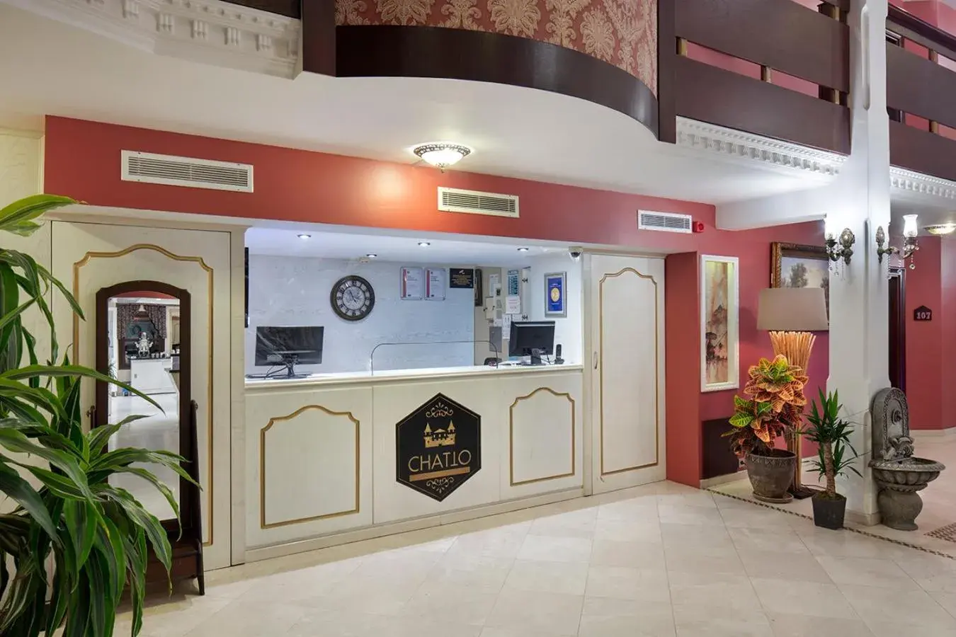 Lobby or reception in Chatto Hotel Lobby or reception in Chatto Hotel