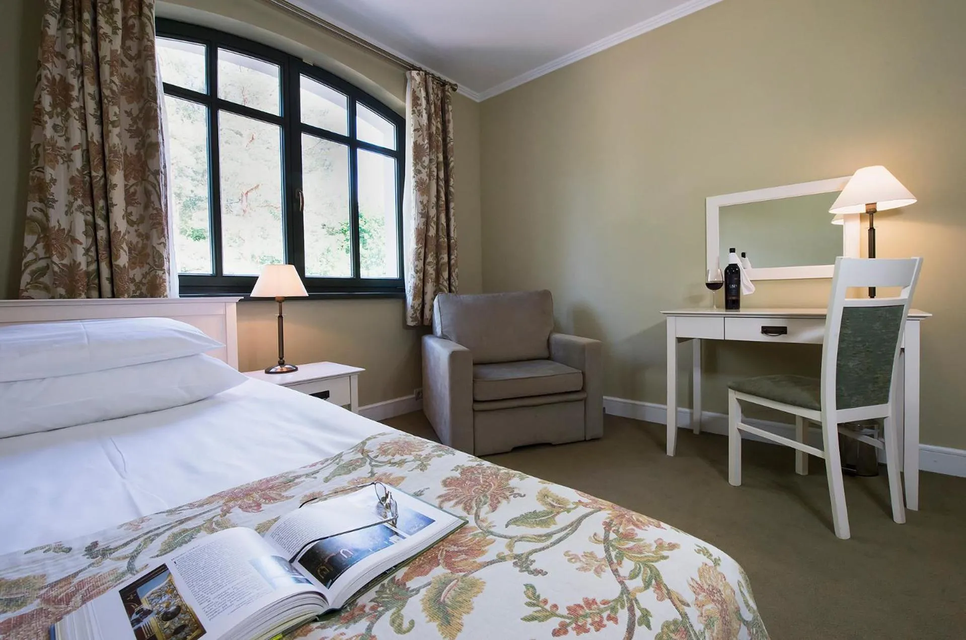 Photo of the whole room, Bed in Warmia Park