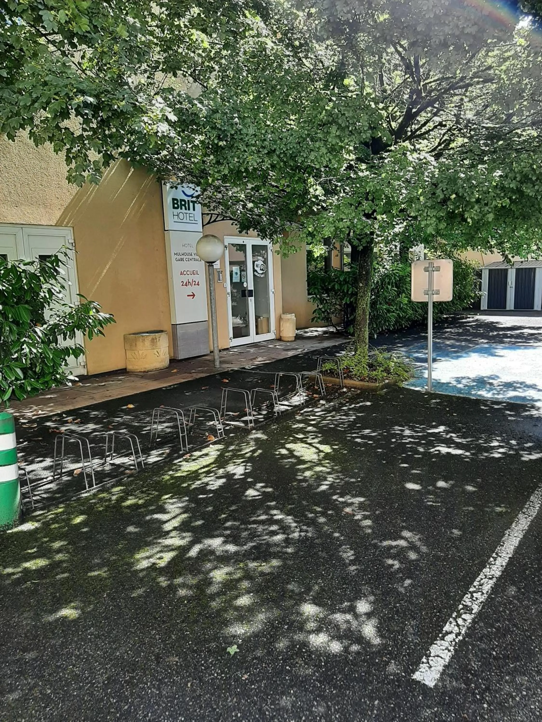 Parking in Brit Hotel Mulhouse Centre