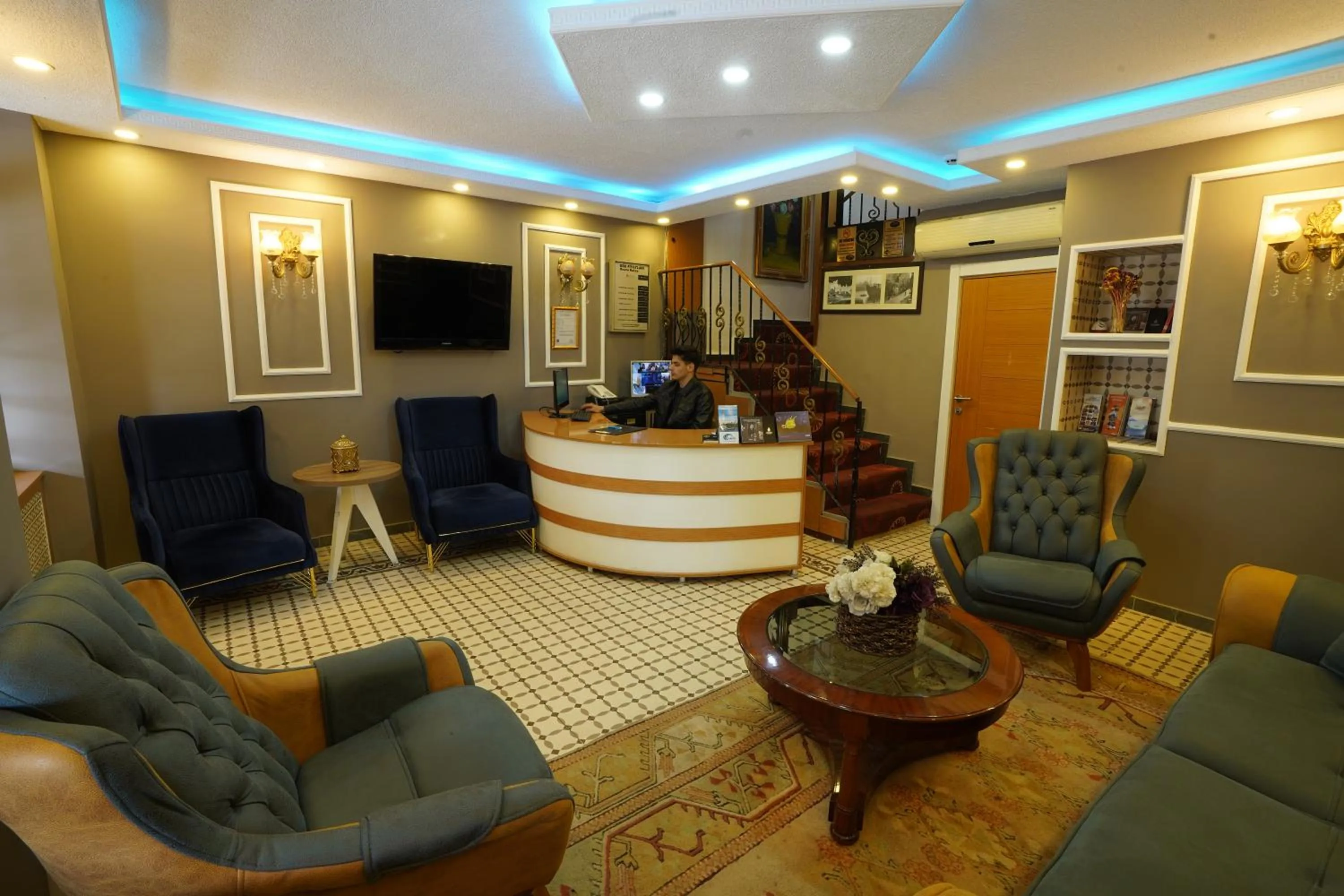 TV and multimedia in İSTA Golden Palace Hotel
