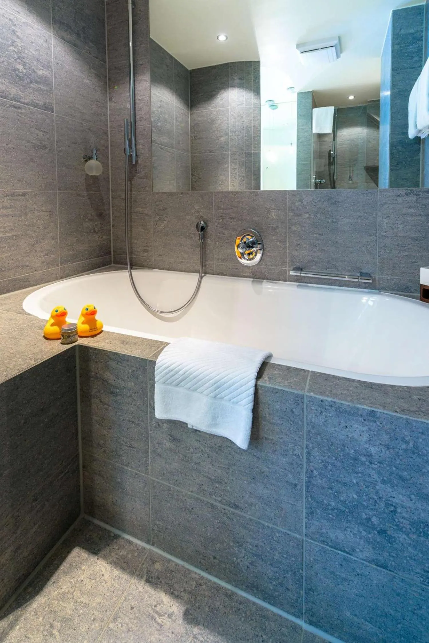 Bathroom in Hotel Schindlerhof