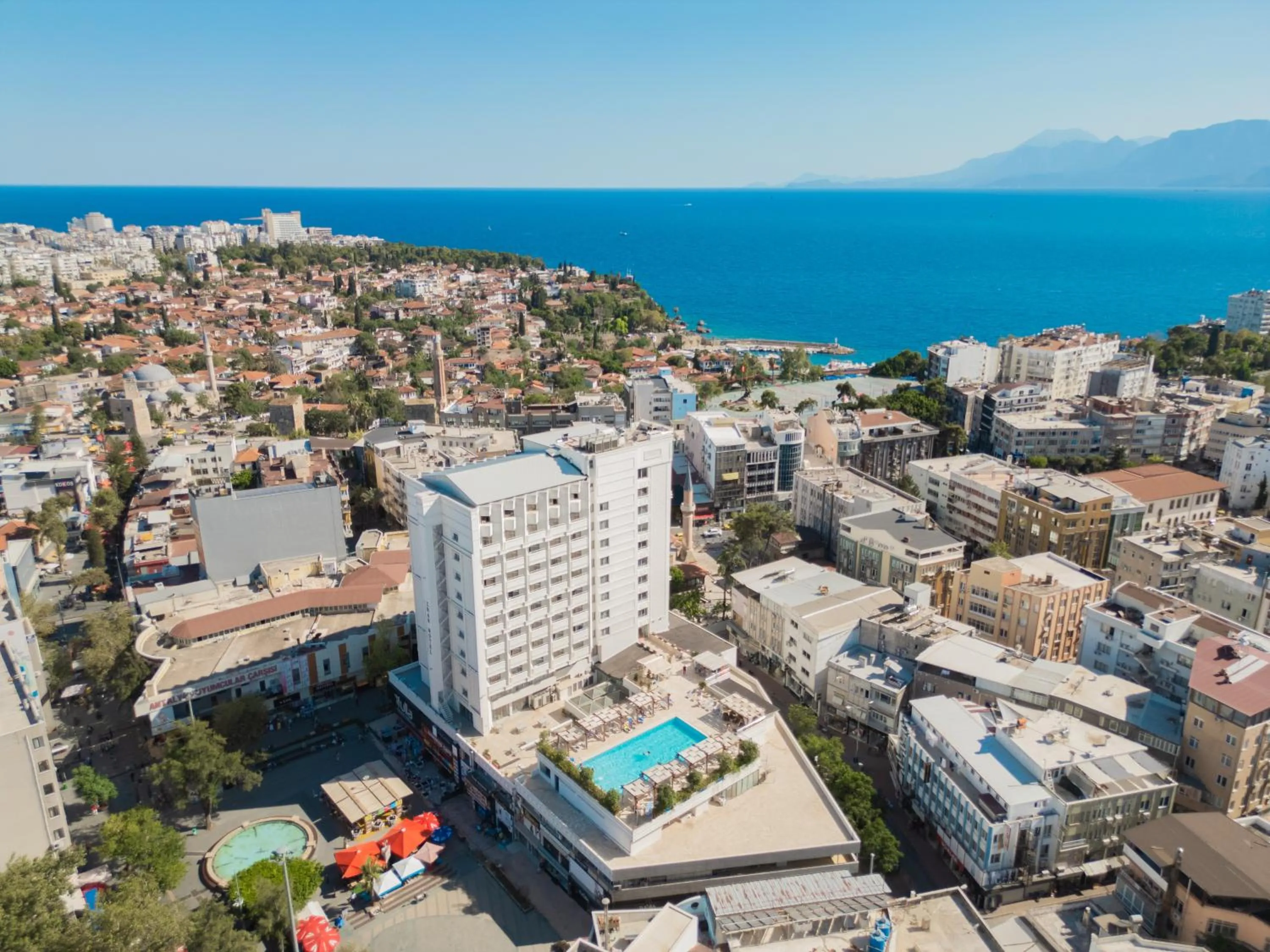 Nearby landmark in Best Western Plus Khan Hotel