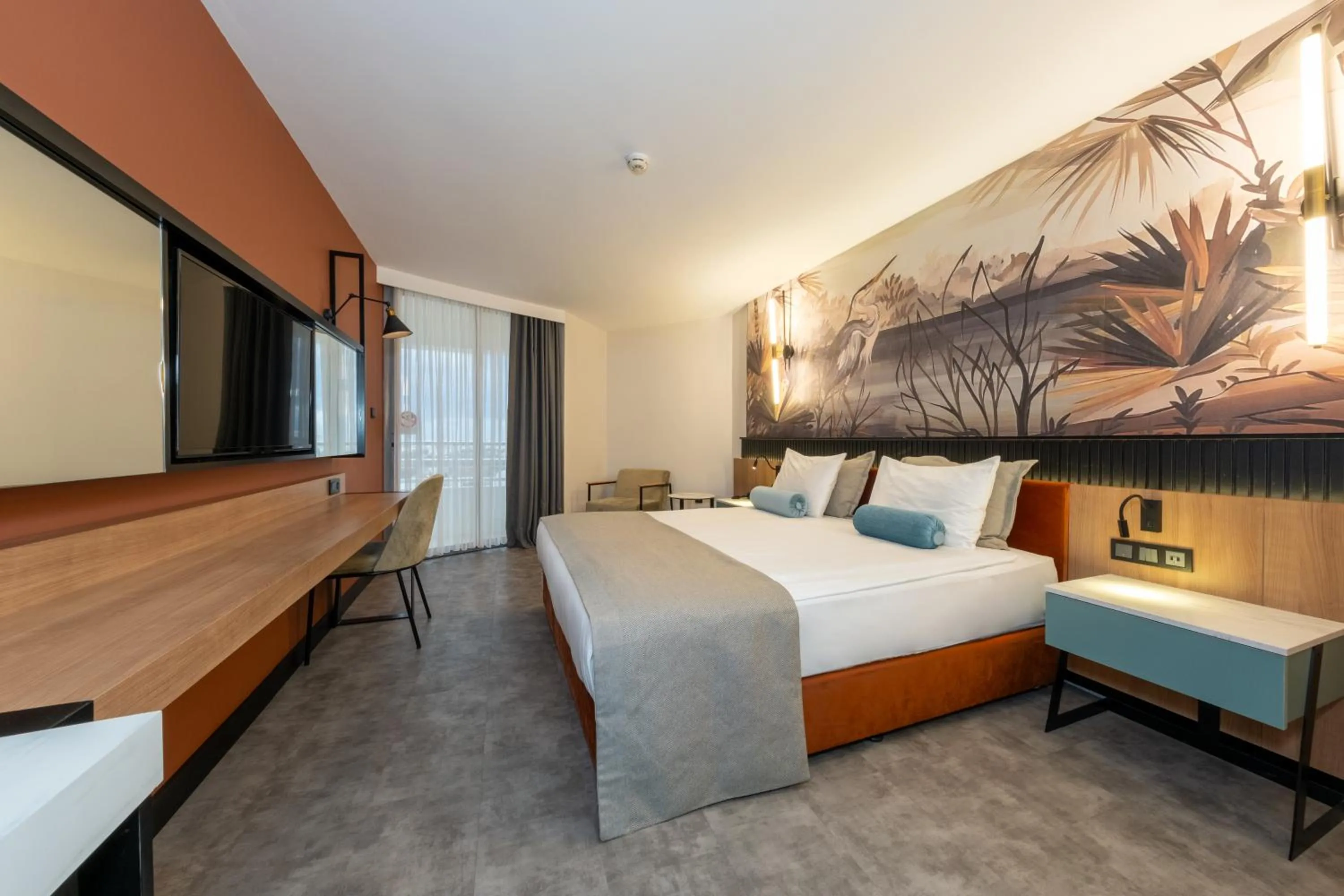 Photo of the whole room, Bed in Best Western Plus Khan Hotel