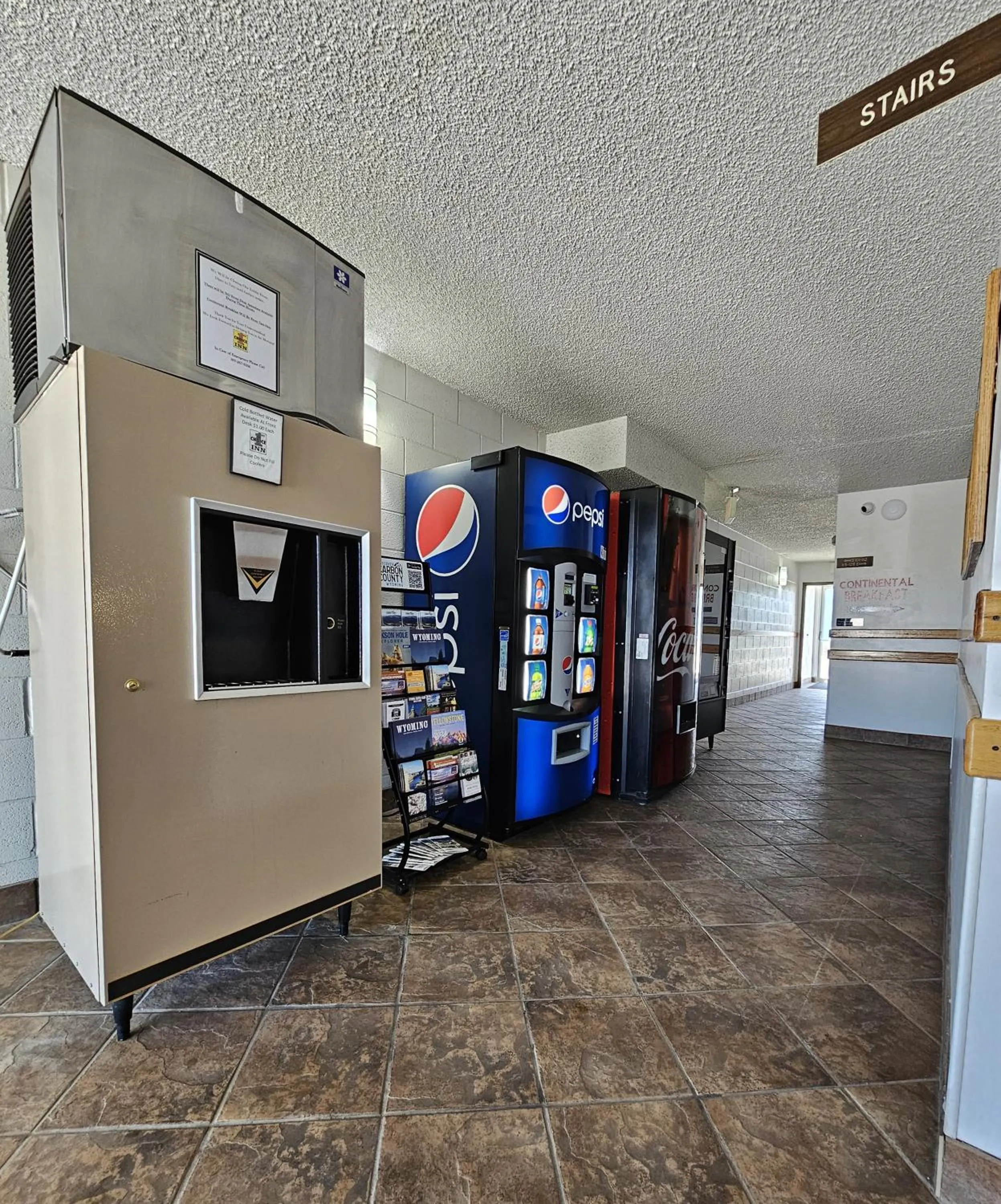 Lobby or reception in 1st Choice Inn of Rawlins