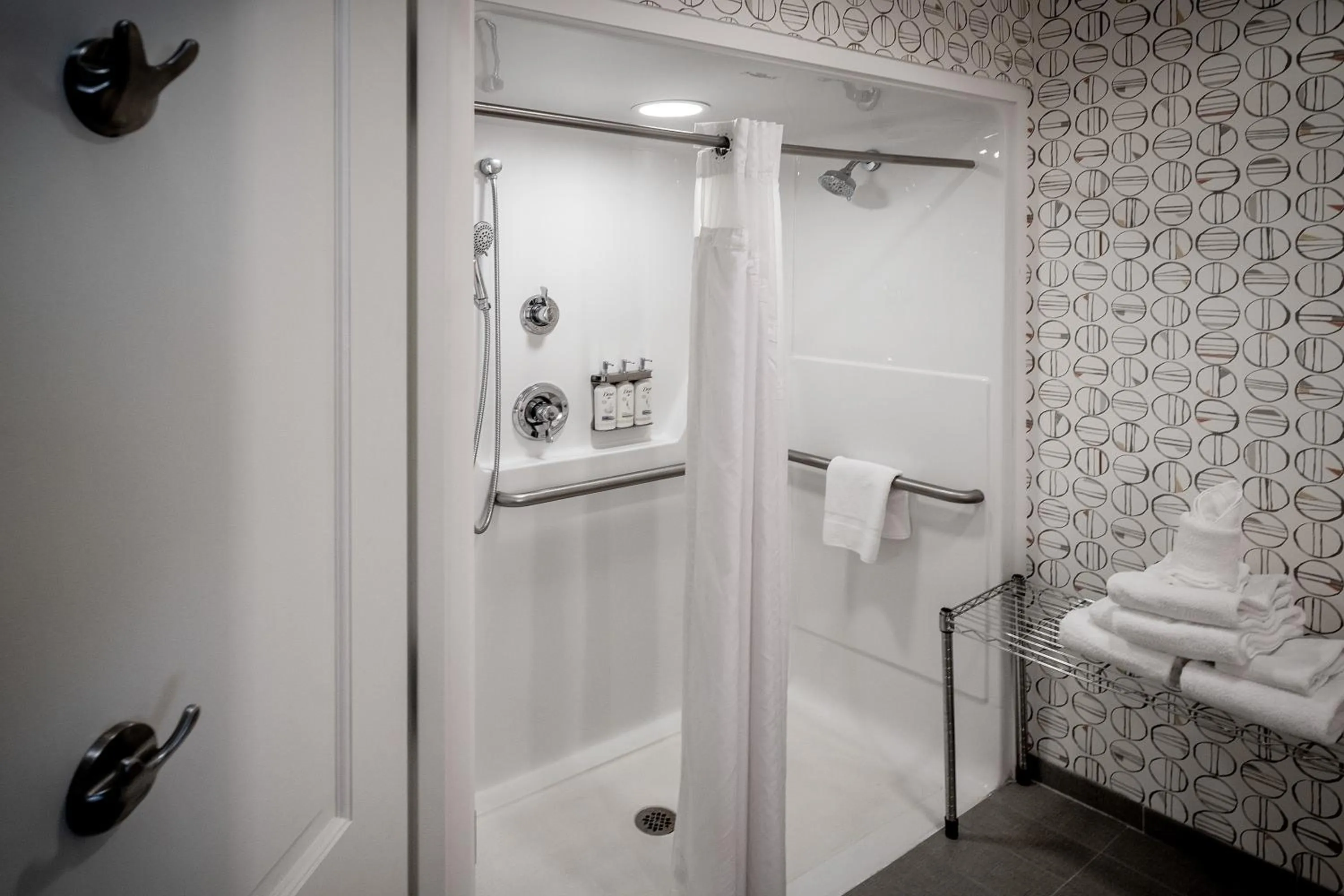 Shower in Holiday Inn Hotel & Suites Beckley by IHG