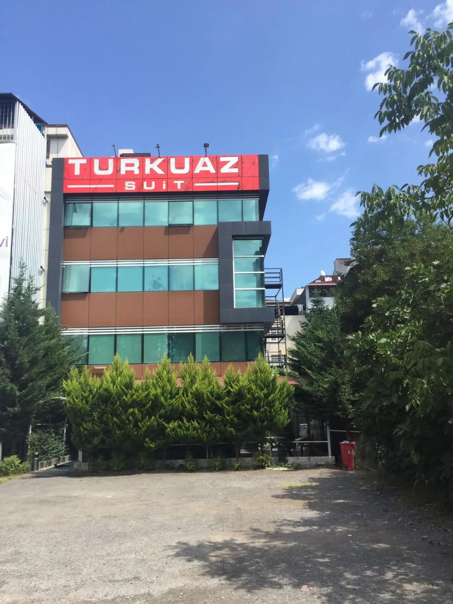 Property building in 216 Turkuaz Suit Property building in 216 Turkuaz Suit