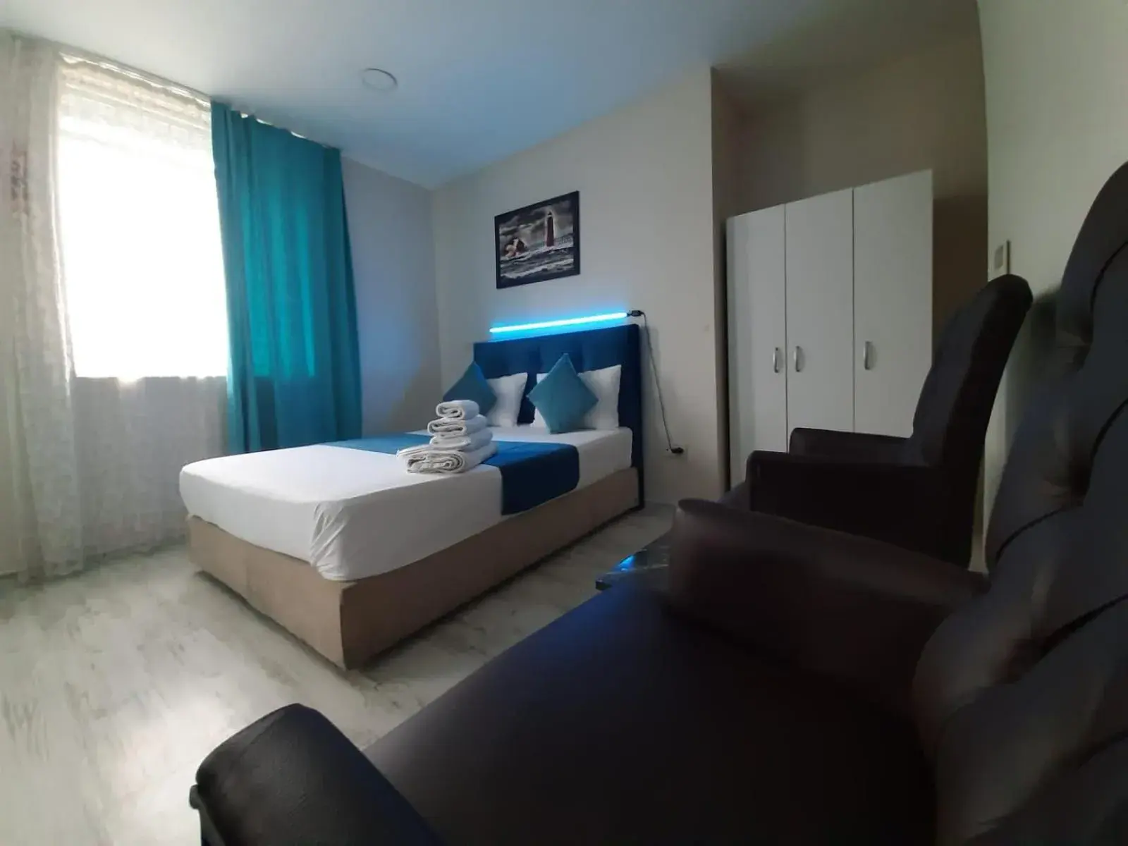 Photo of the whole room, Bed in 216 Turkuaz Suit Photo of the whole room, Bed in 216 Turkuaz Suit