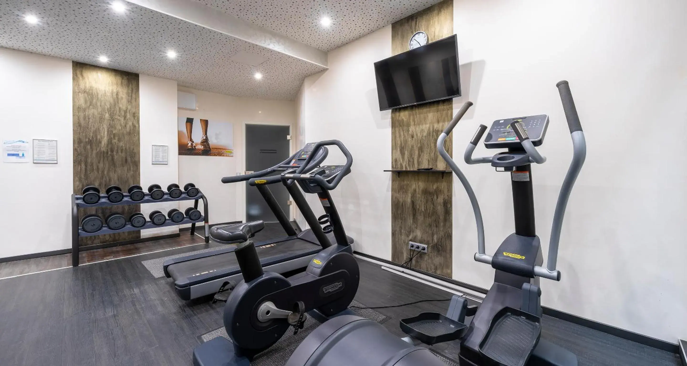 Fitness centre/facilities in PLAZA INN Stuttgart-Ditzingen Fitness centre/facilities in PLAZA INN Stuttgart-Ditzingen