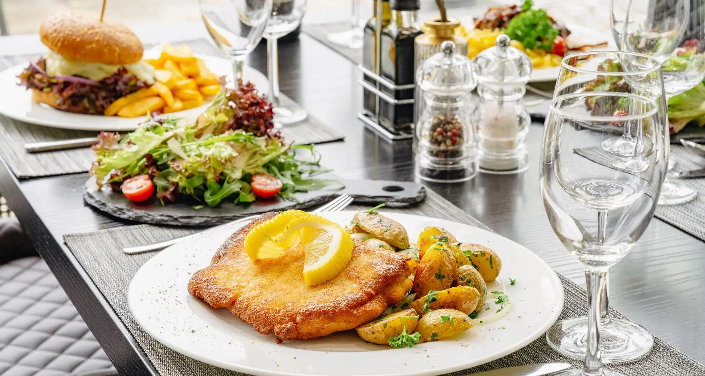 Food in PLAZA INN Stuttgart-Ditzingen Food in PLAZA INN Stuttgart-Ditzingen