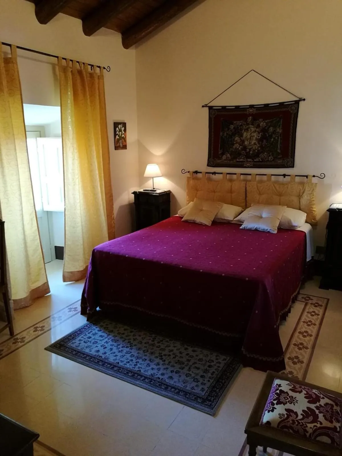 Bed in B&B Palazzo Gambino