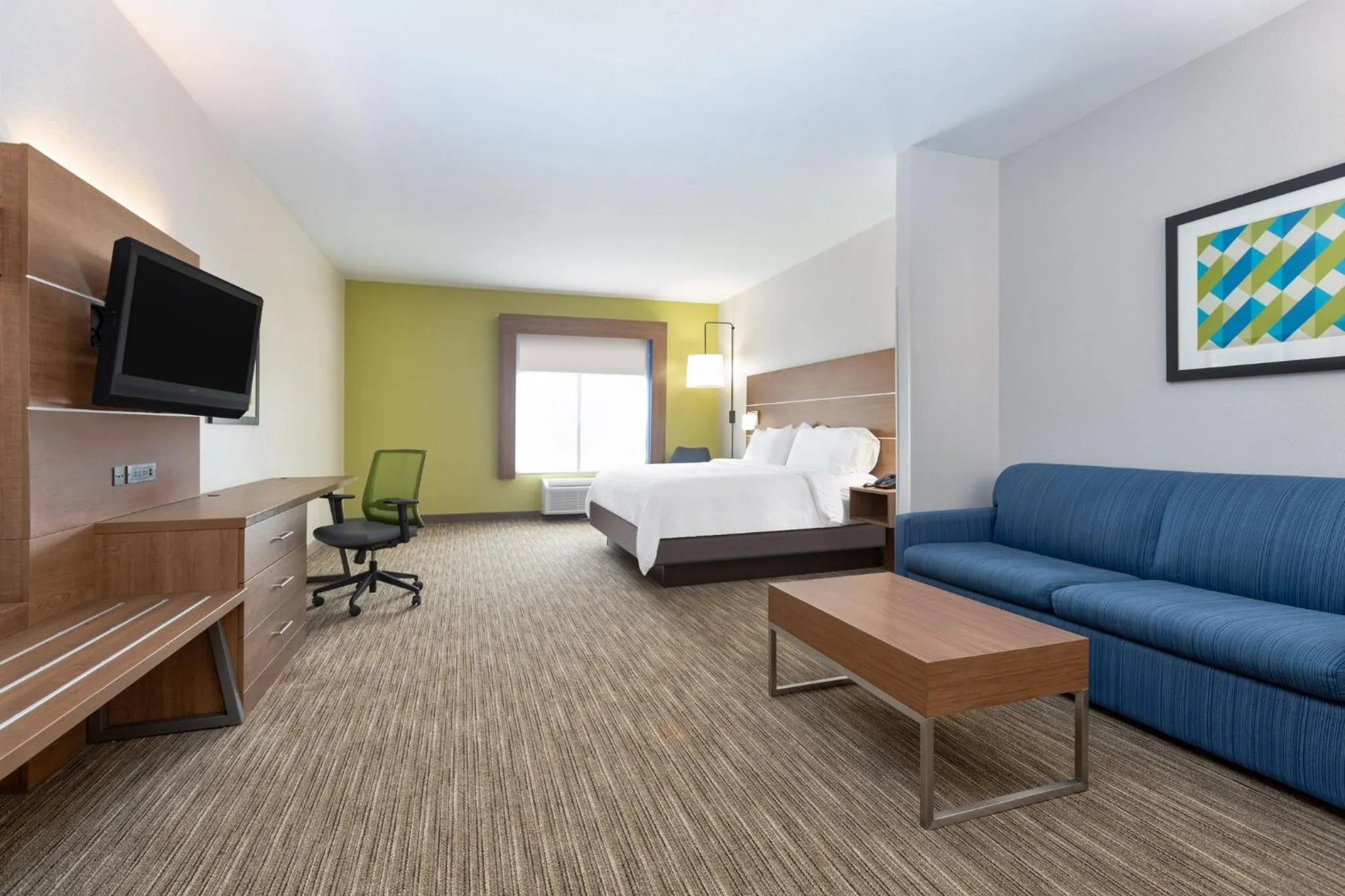 Bedroom, Bed in Holiday Inn Express Hotel & Suites Amarillo South by IHG