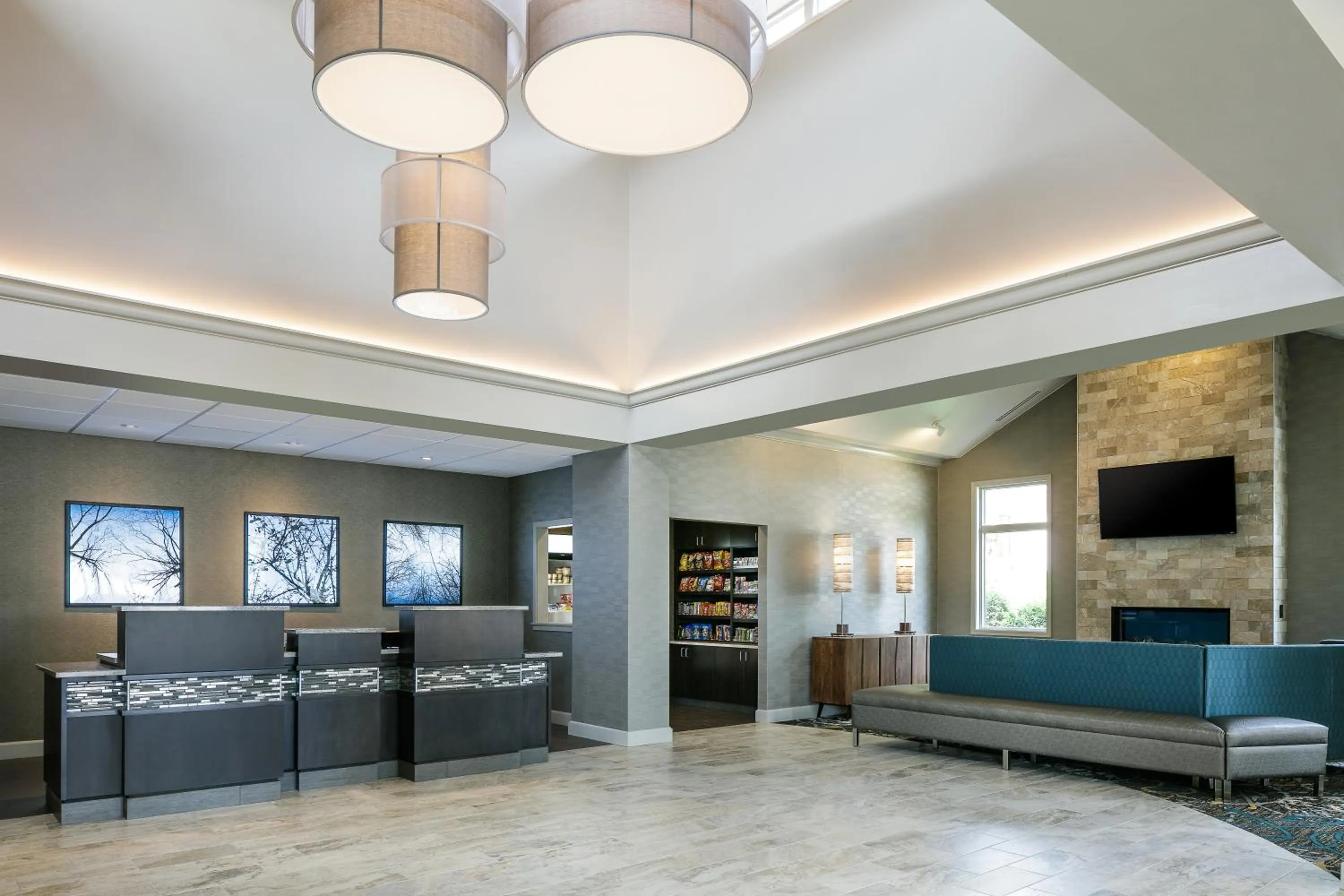 Lobby or reception in Radisson Hotel & Conference Center Coralville - Iowa City