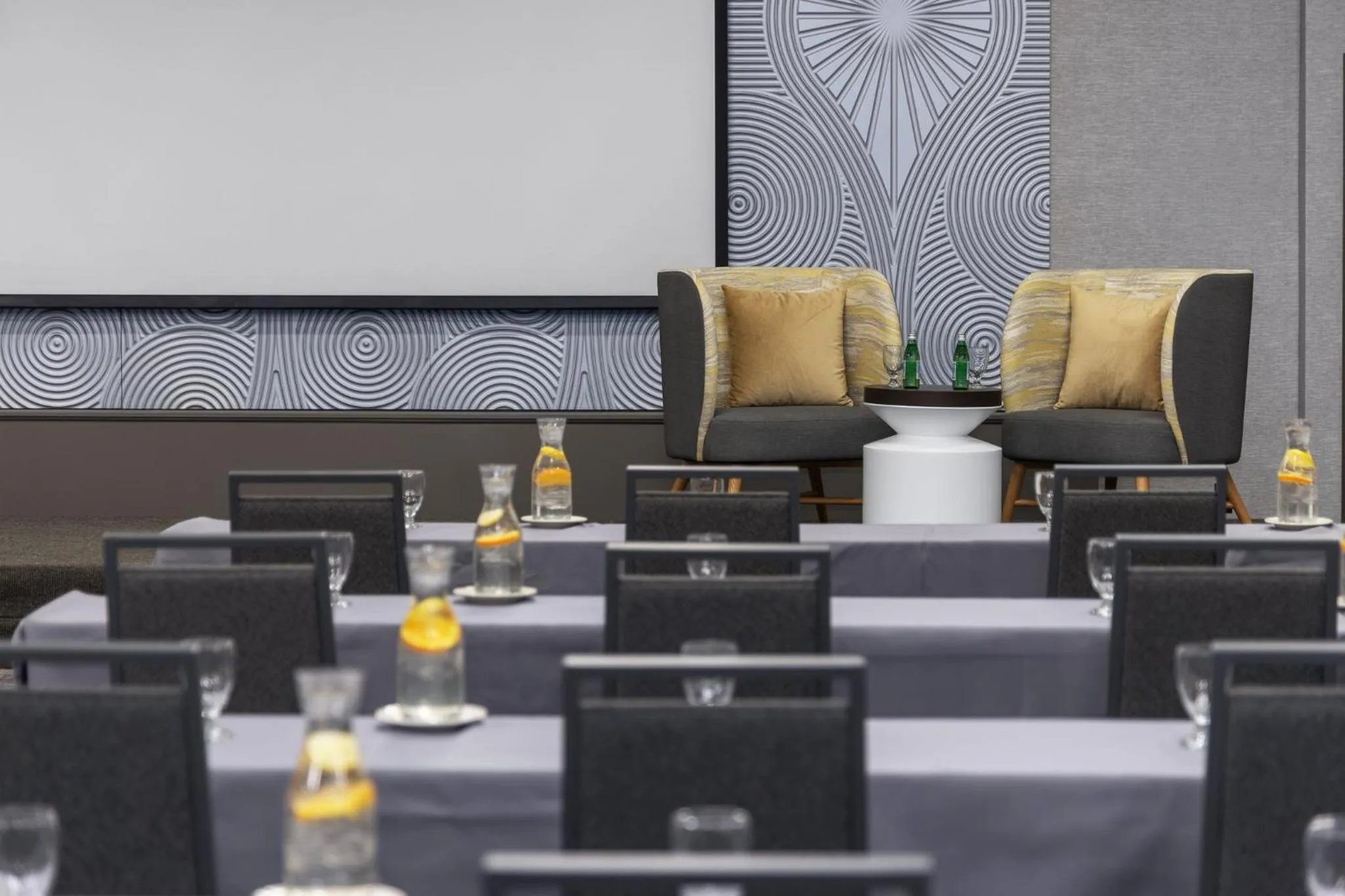 Meeting/conference room in Holiday Inn Coralville - Iowa City by IHG