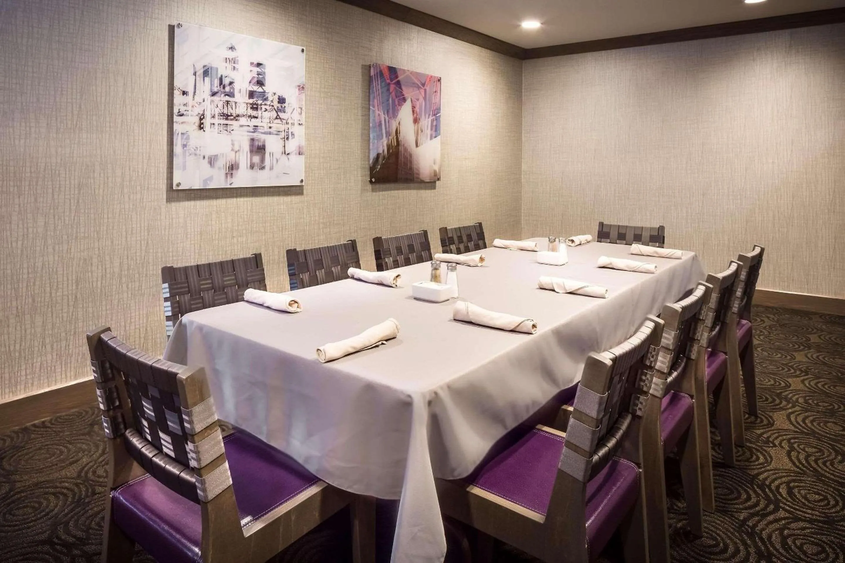 Meeting/conference room in Radisson Hotel & Conference Center Coralville - Iowa City