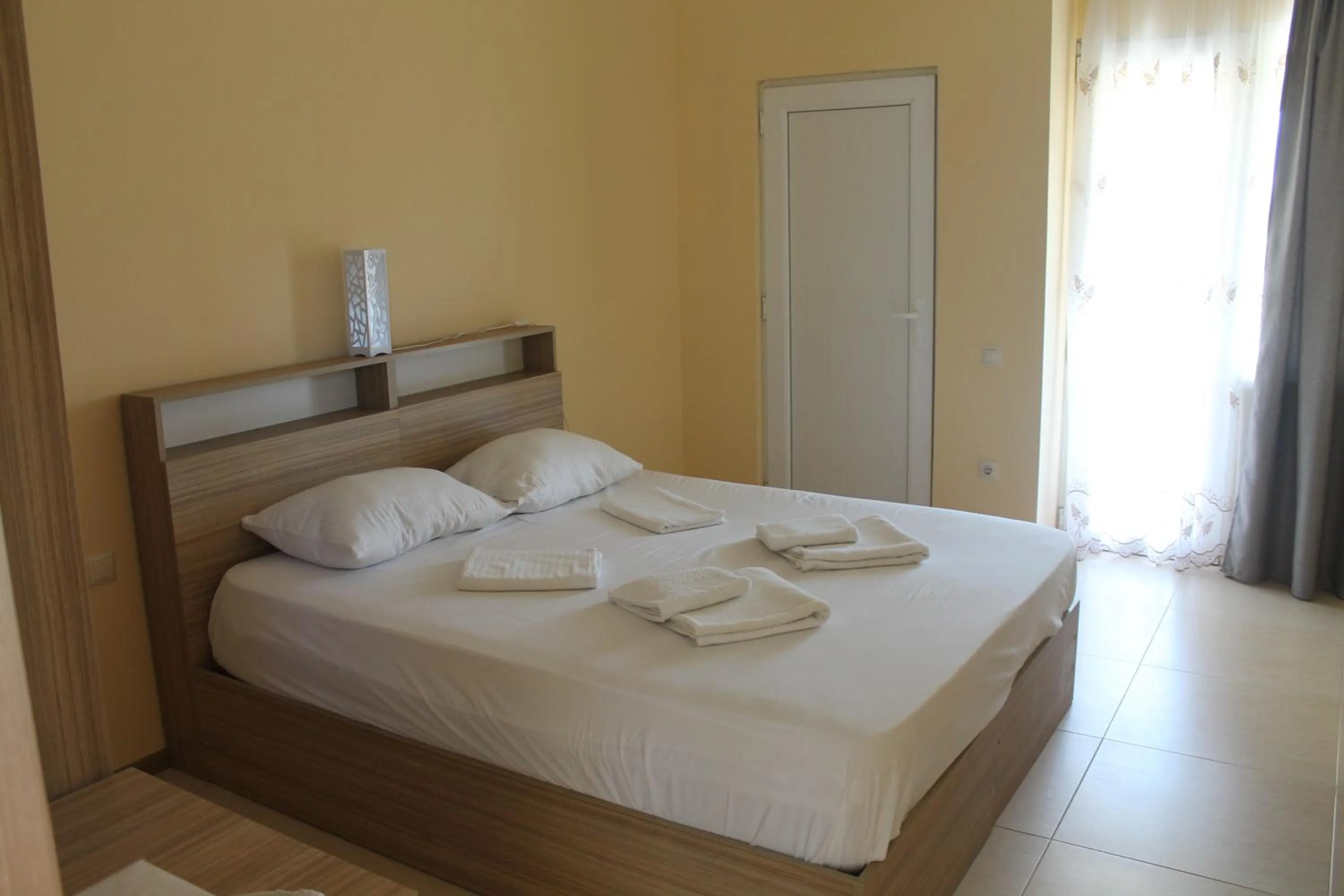 Deluxe Double or Twin Room with Balcony in Okro Life