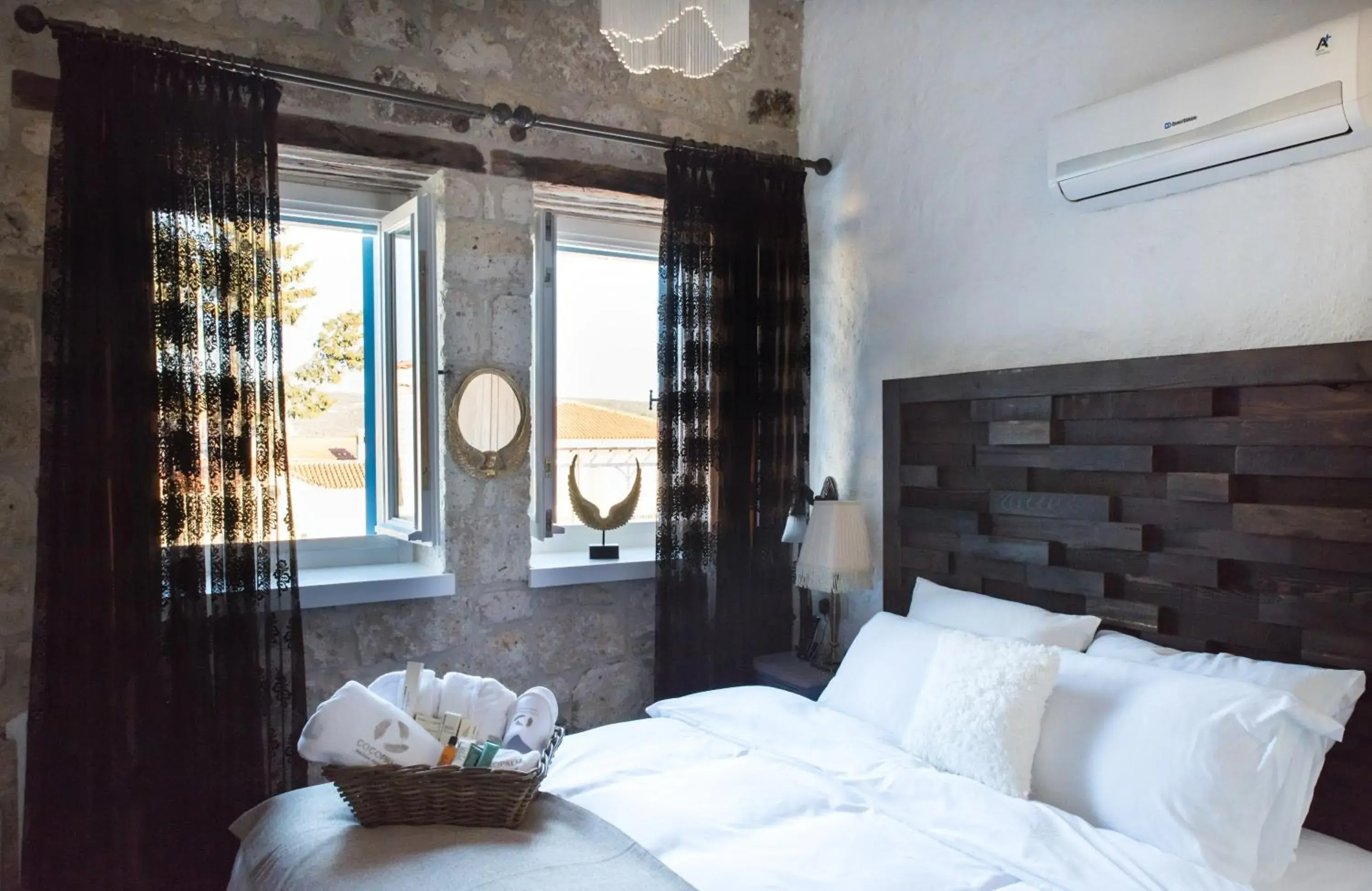 Bed in Cocopalm Boutique Hotel Alaçatı Bed in Cocopalm Boutique Hotel Alaçatı