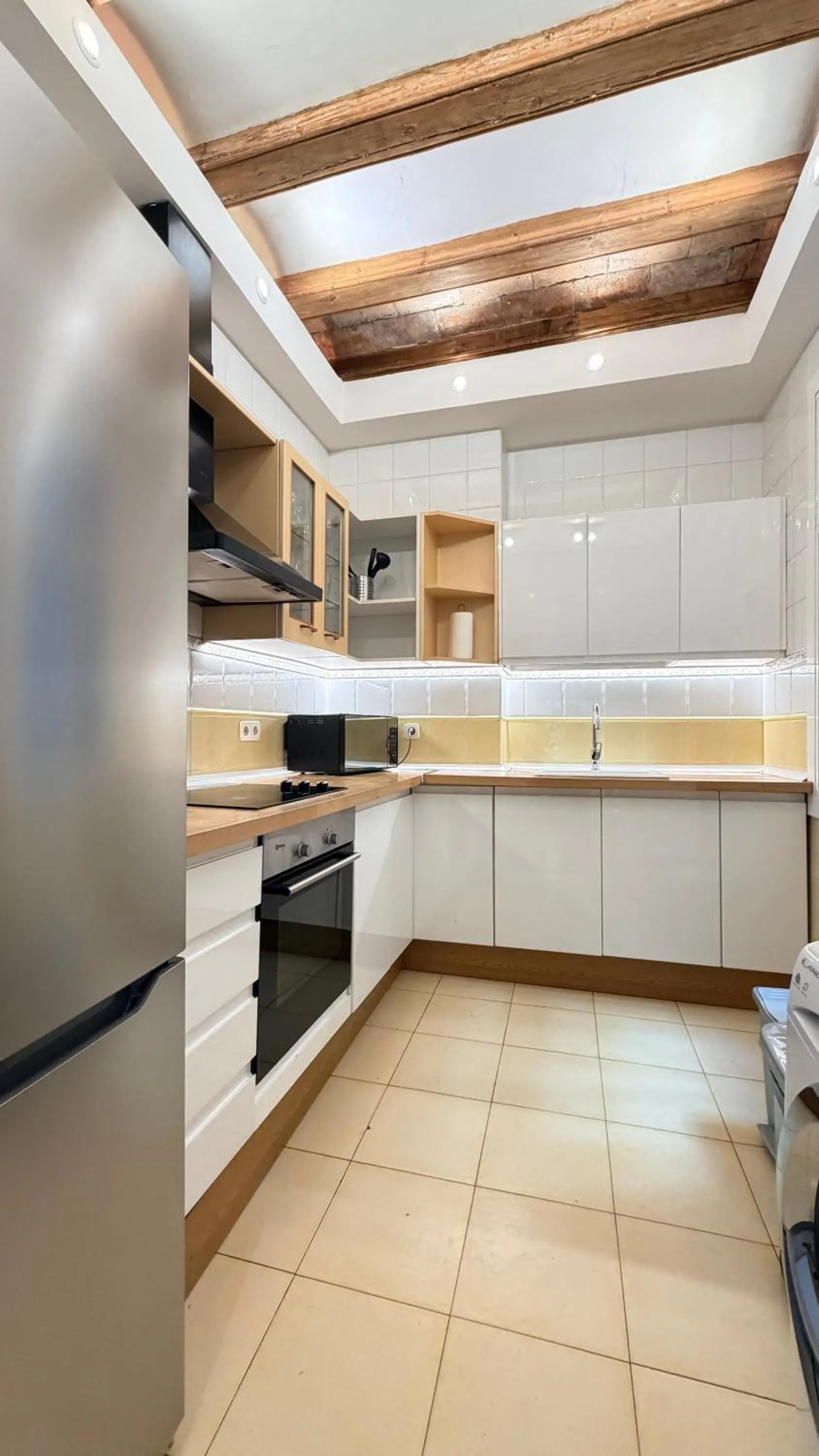 Ramblas Apartments