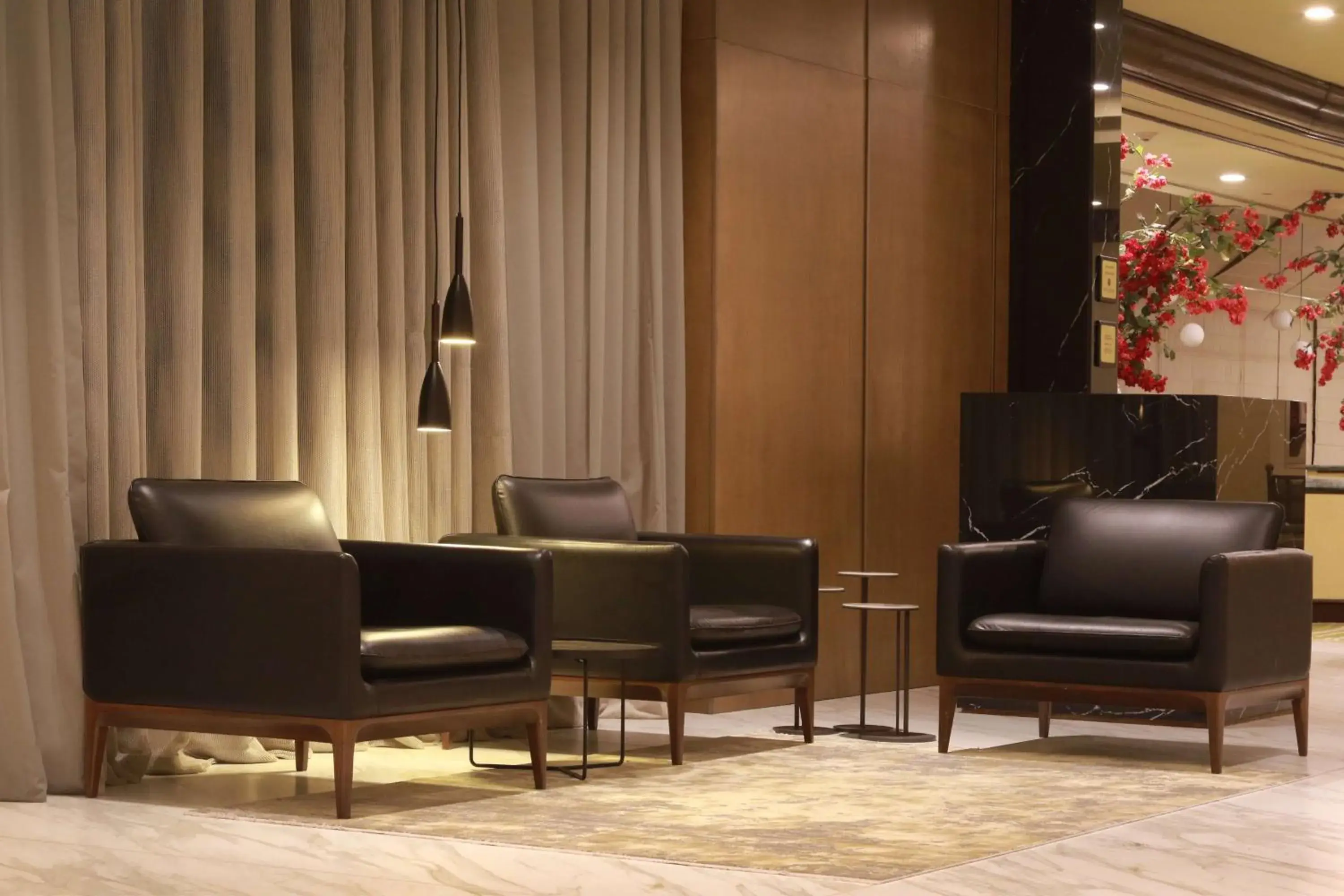 Lobby or reception in MS Milenium Monterrey Curio Collection by Hilton Lobby or reception in MS Milenium Monterrey Curio Collection by Hilton