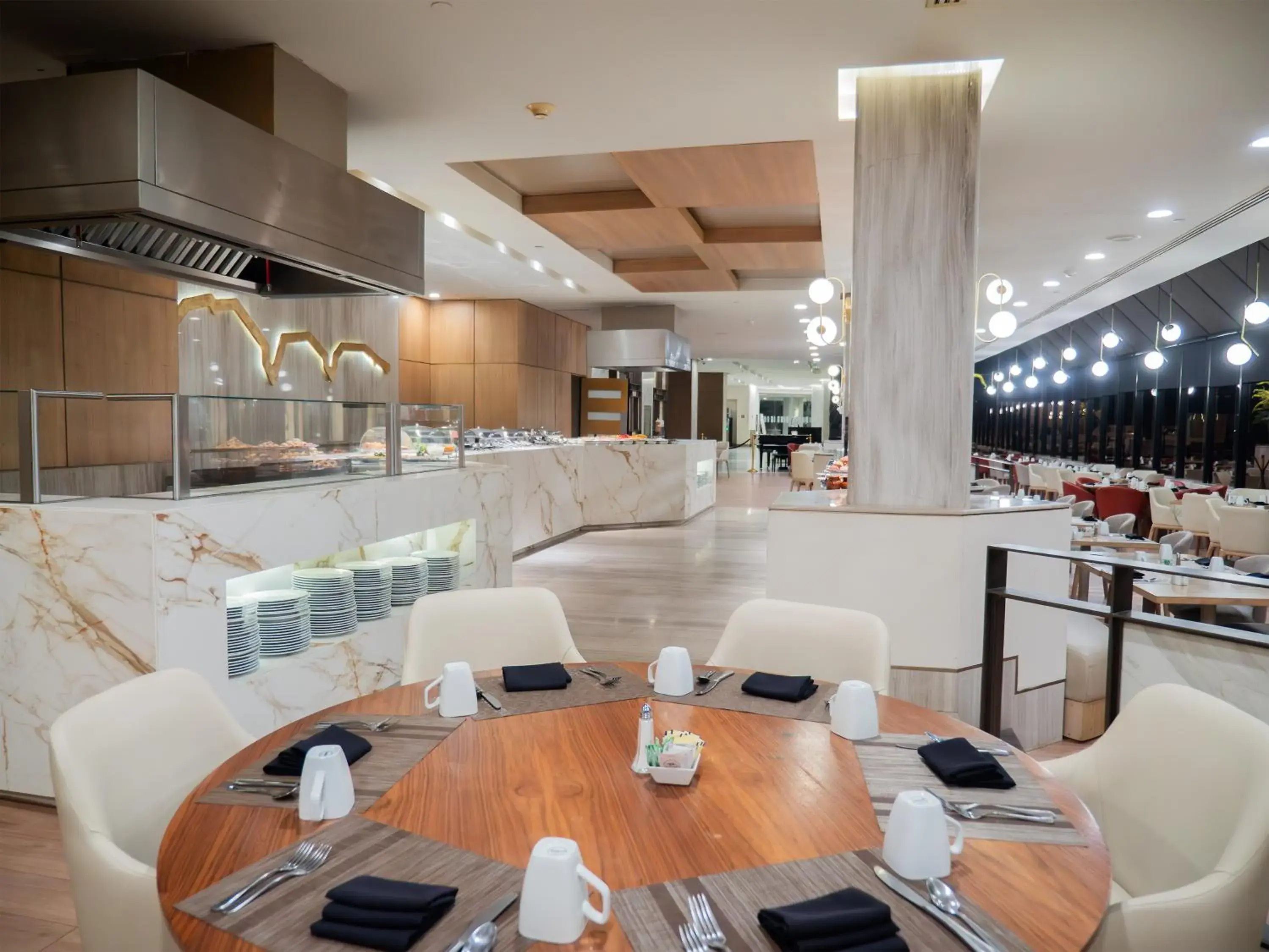 Restaurant/places to eat in MS Milenium Monterrey Curio Collection by Hilton Restaurant/places to eat in MS Milenium Monterrey Curio Collection by Hilton