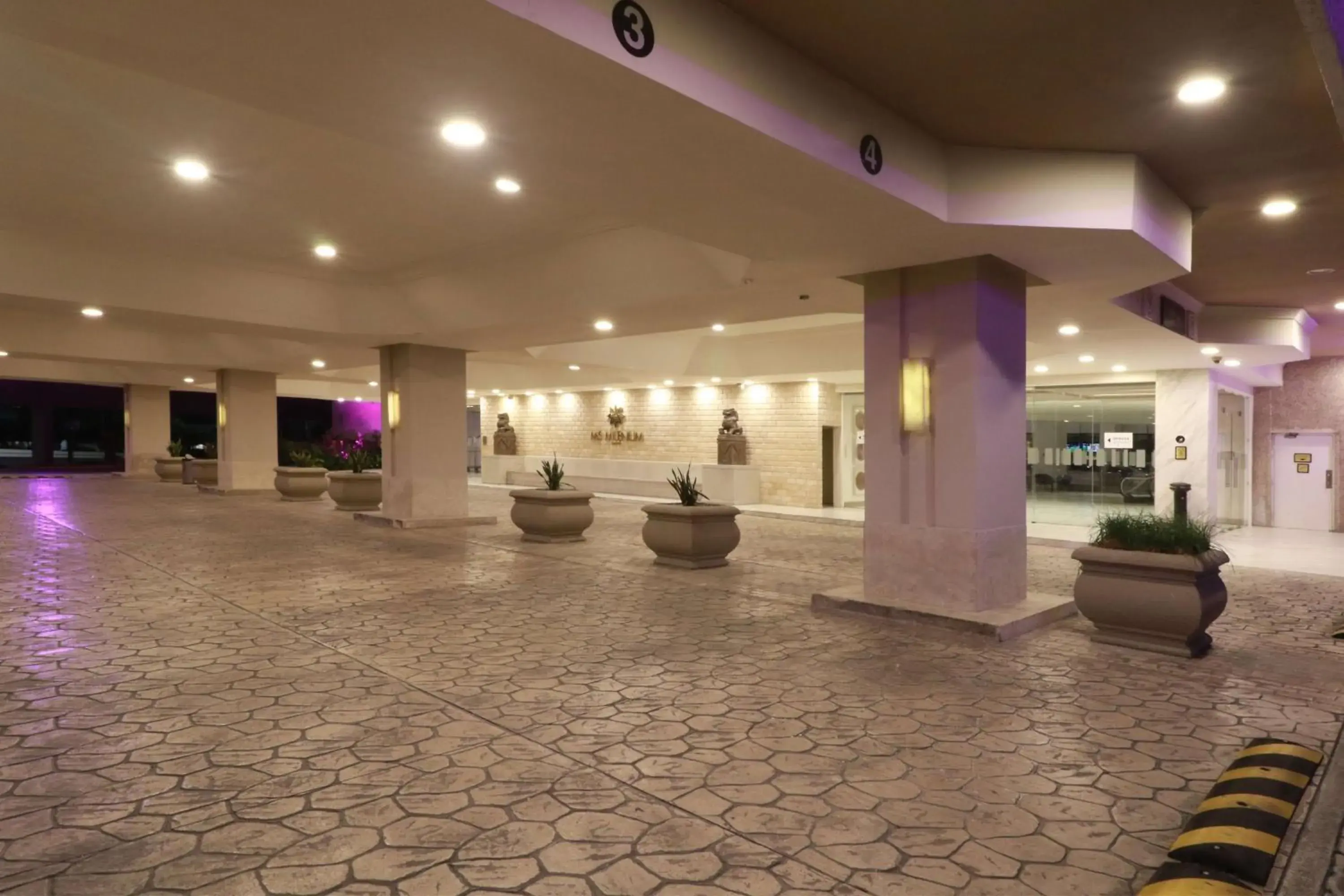 Property building in MS Milenium Monterrey Curio Collection by Hilton Property building in MS Milenium Monterrey Curio Collection by Hilton