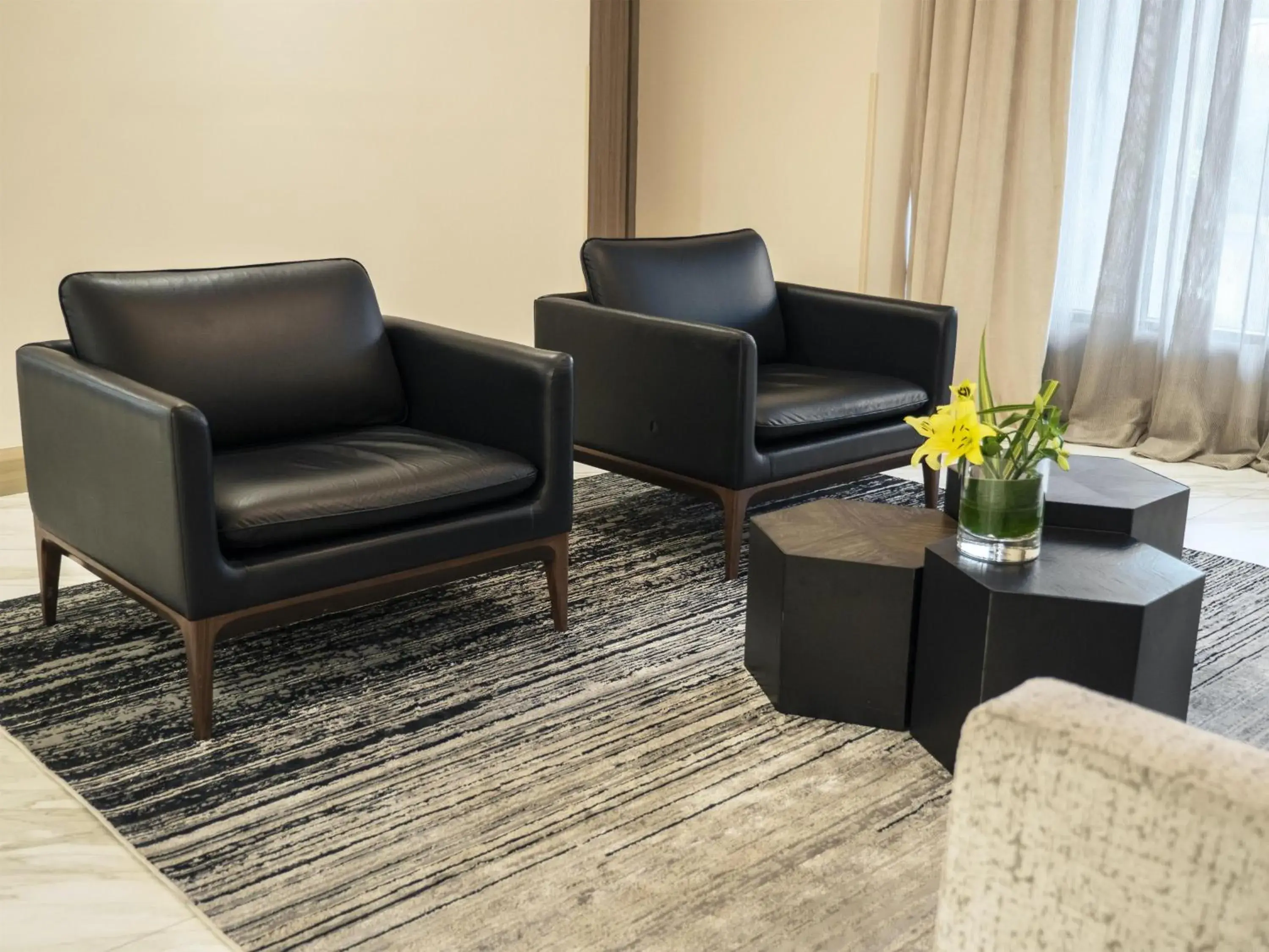 Lobby or reception in MS Milenium Monterrey Curio Collection by Hilton Lobby or reception in MS Milenium Monterrey Curio Collection by Hilton