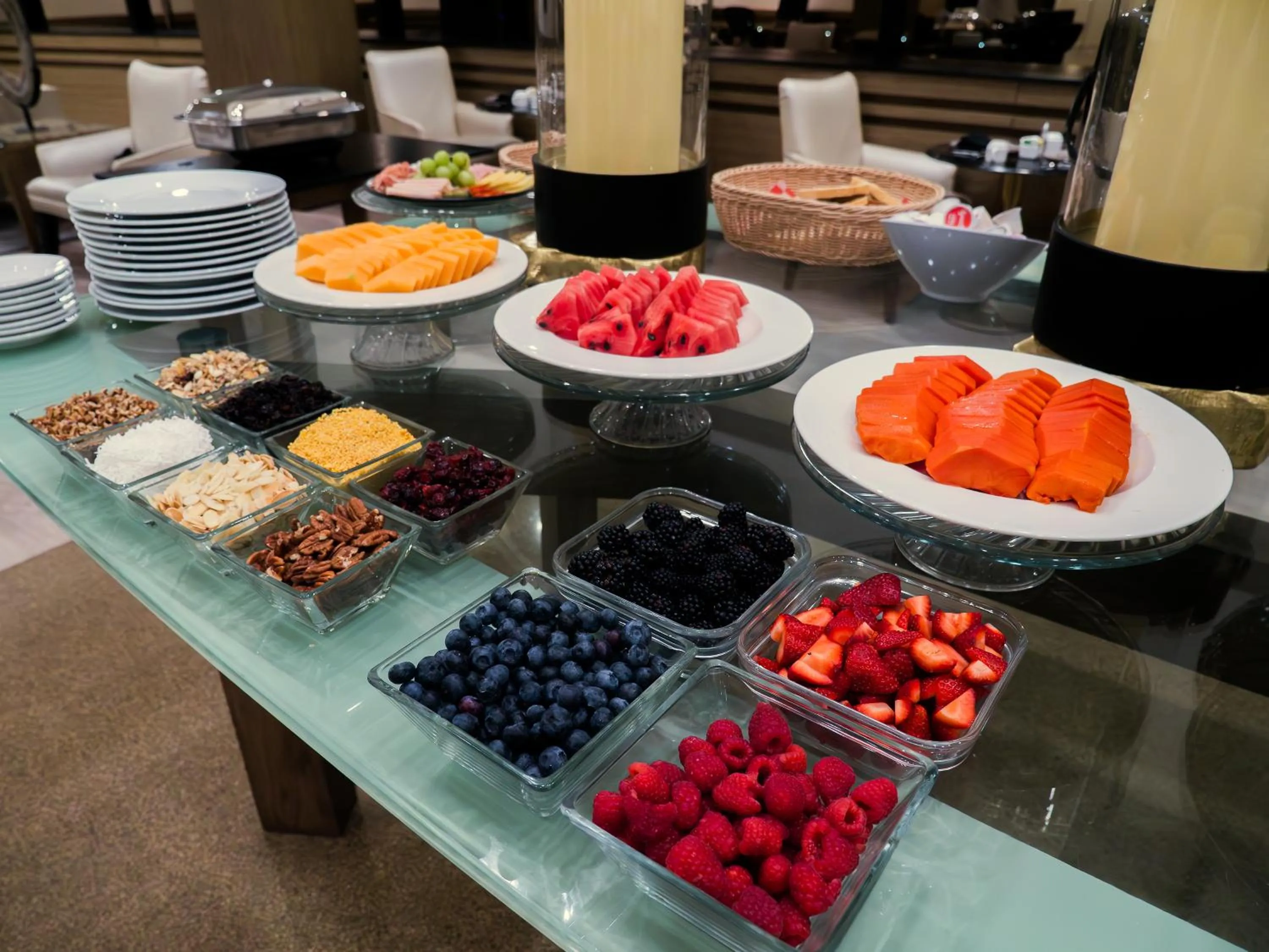 Restaurant/places to eat in MS Milenium Monterrey Curio Collection by Hilton