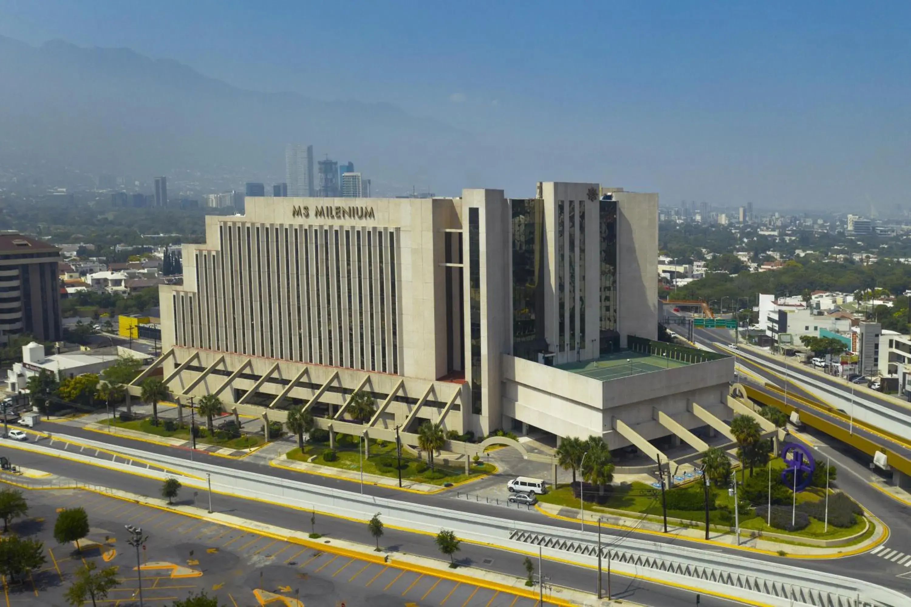 Property building in MS Milenium Monterrey Curio Collection by Hilton Property building in MS Milenium Monterrey Curio Collection by Hilton